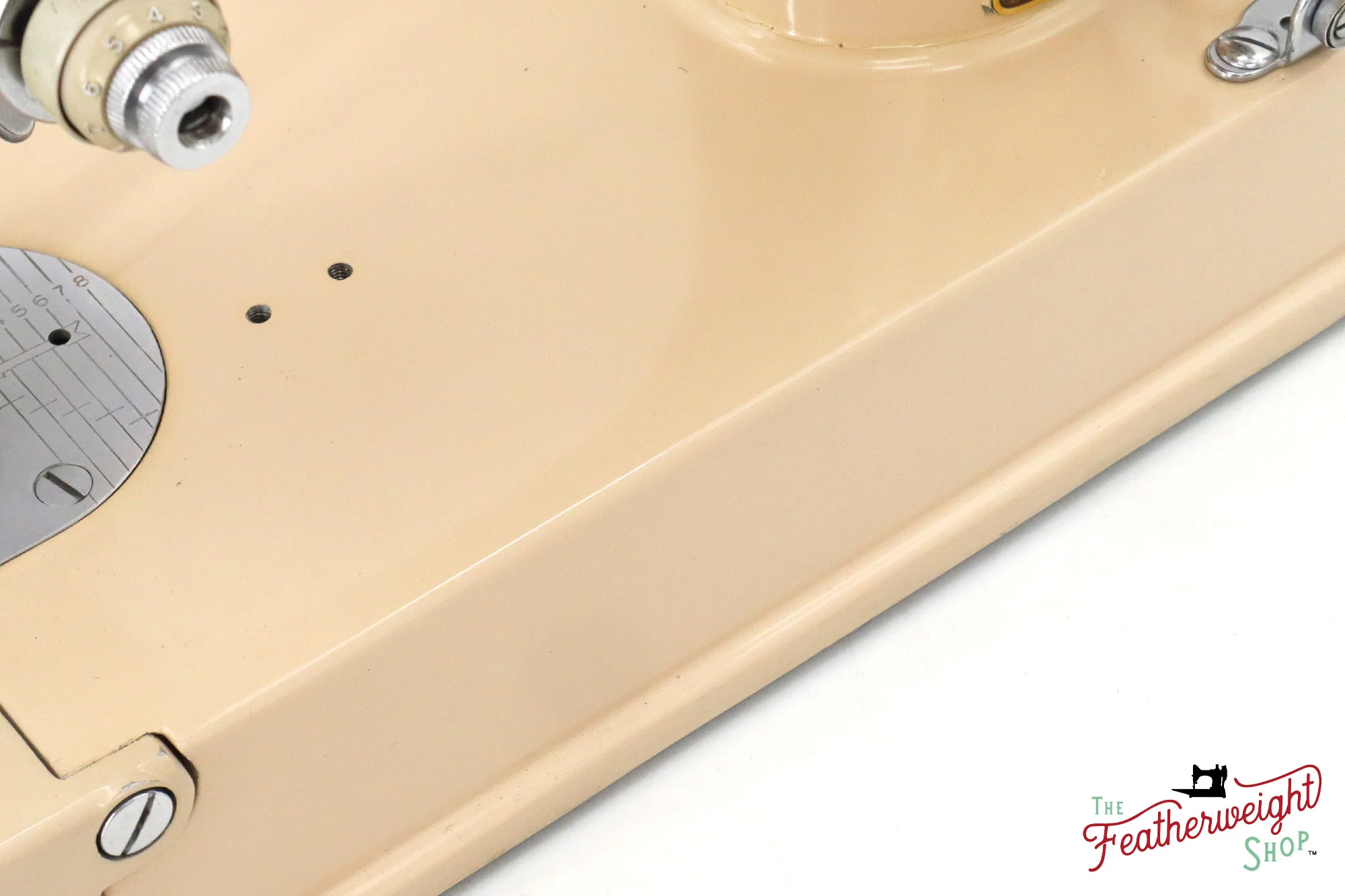 Singer Featherweight 221J Sewing Machine, Tan - JE1598** - Image 8