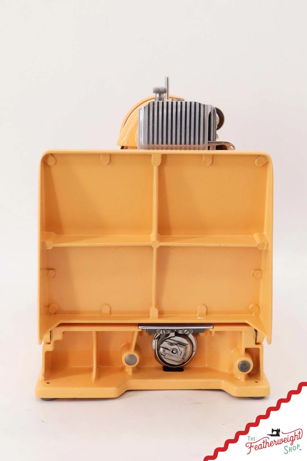 Singer Featherweight 221K, Centennial - EG353*** - Fully Restored in Dreamsicle - Image 5