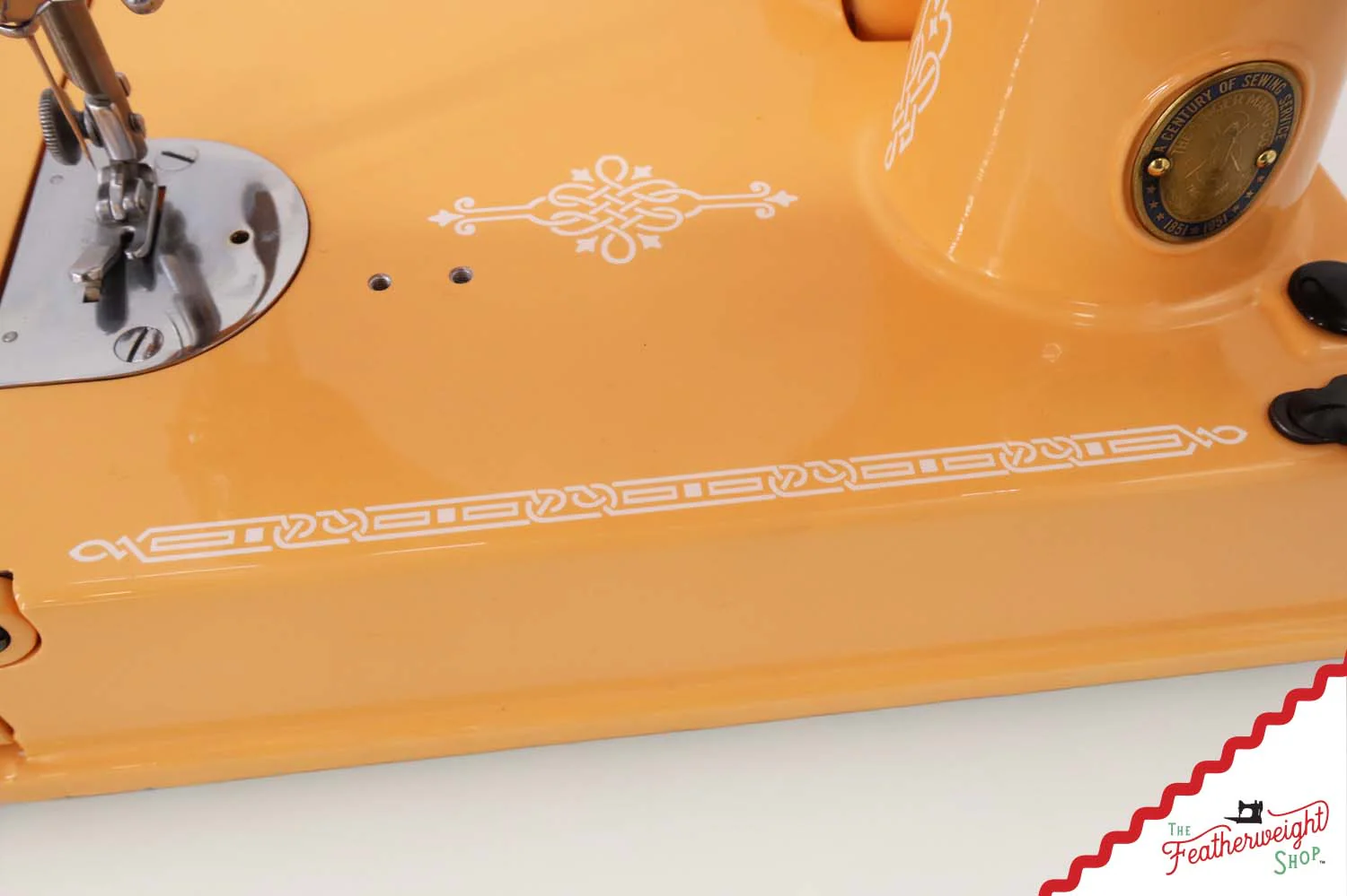 Singer Featherweight 221K, Centennial - EG353*** - Fully Restored in Dreamsicle - Image 9