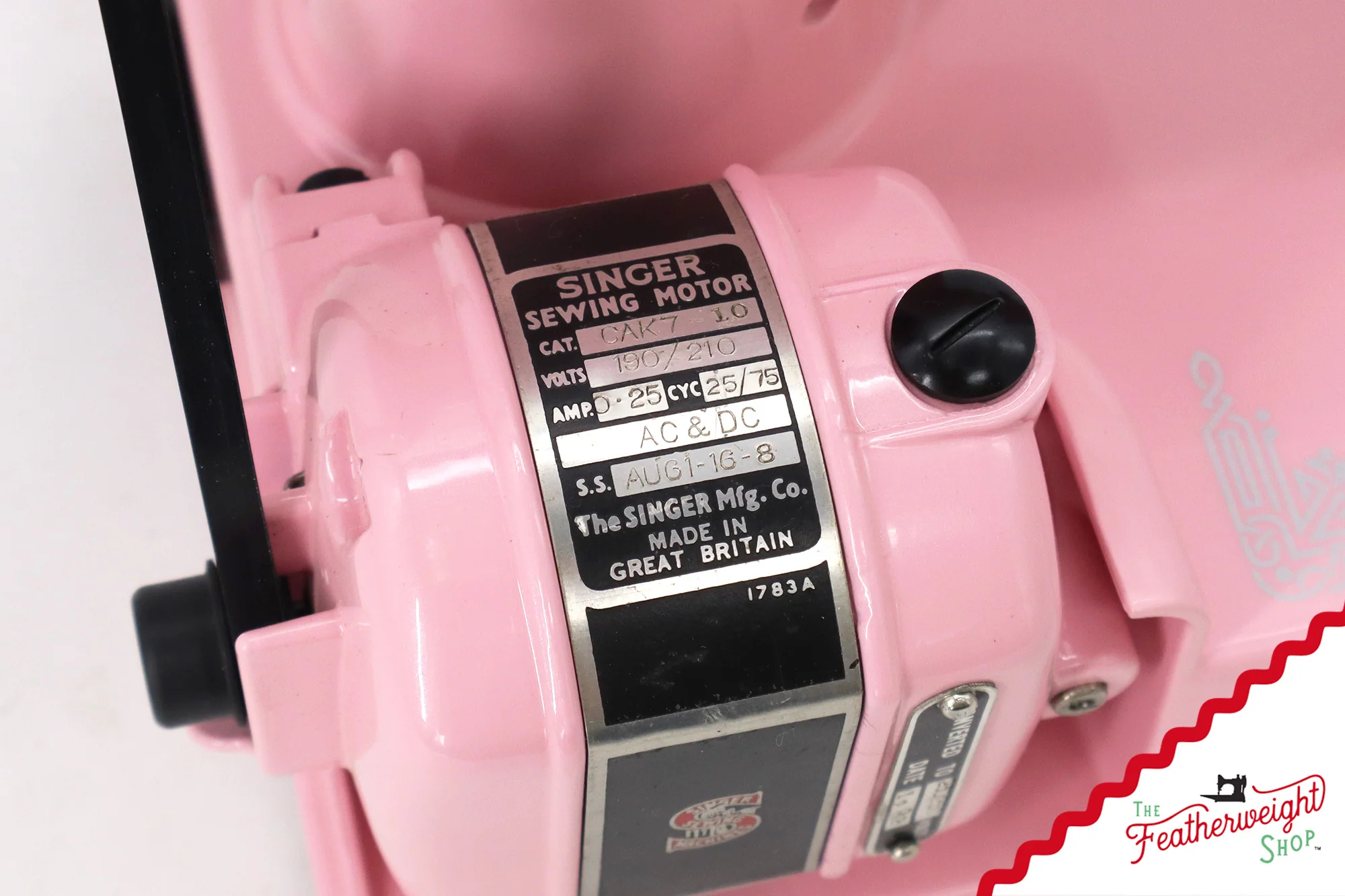 Singer Featherweight 221K - EE4528** - Fully Restored in Pink Frosting - Image 17