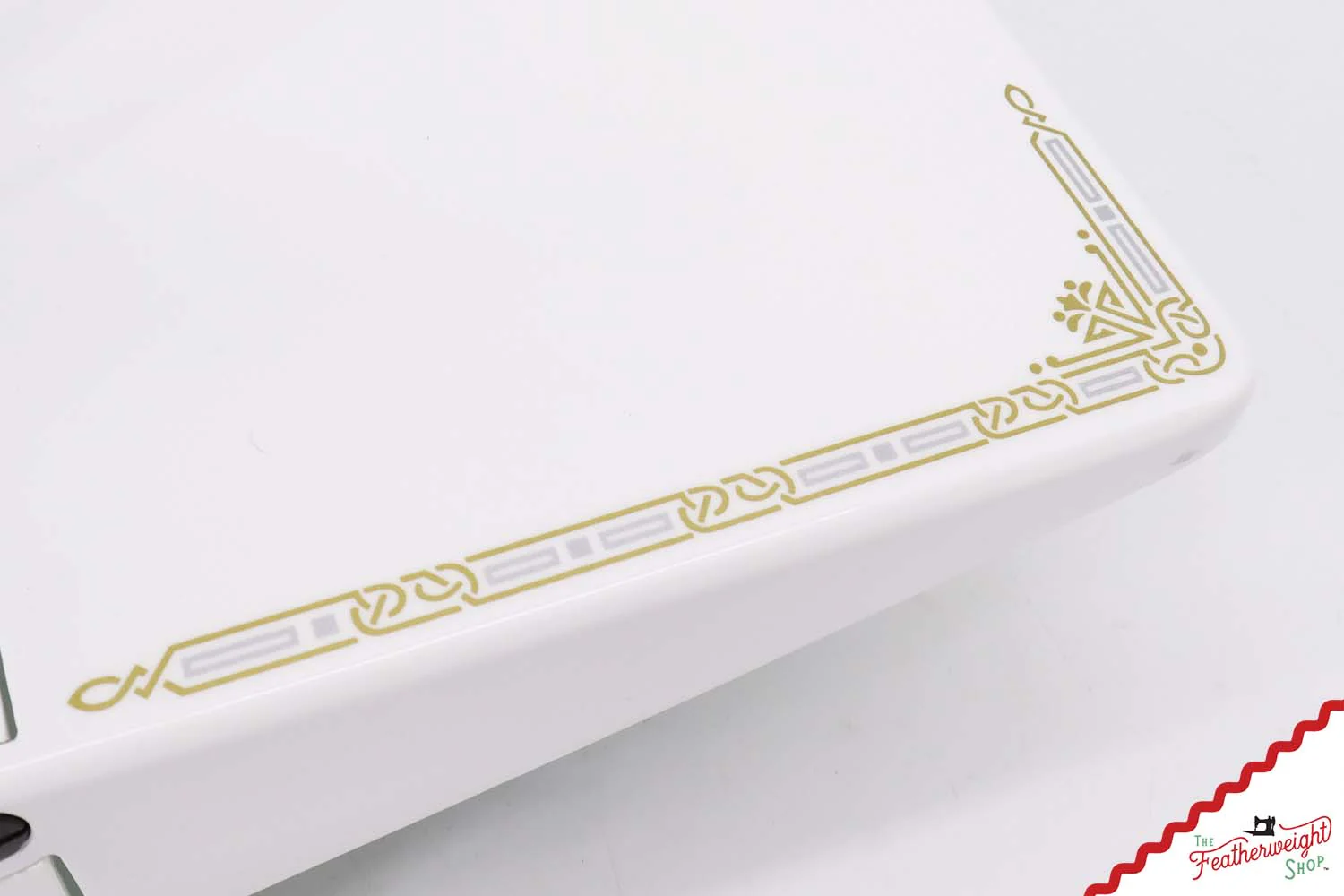 Singer Featherweight 221K - EE45284* - Fully Restored in White - Image 12