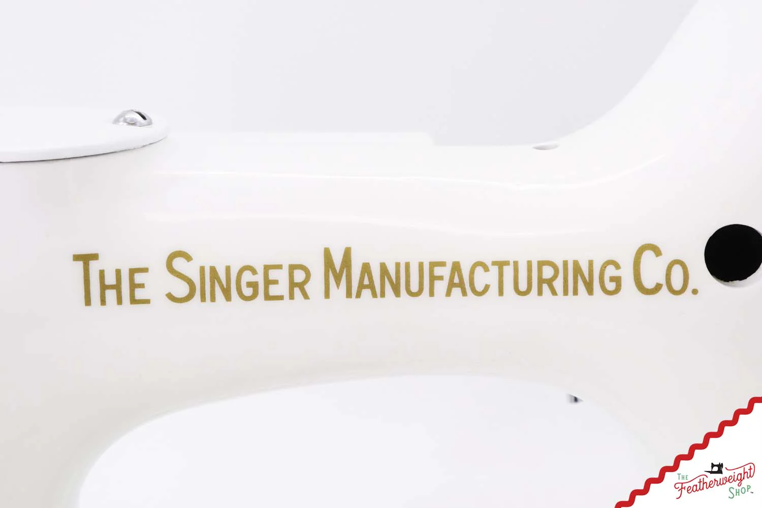 Singer Featherweight 221K - EE45284* - Fully Restored in White - Image 14