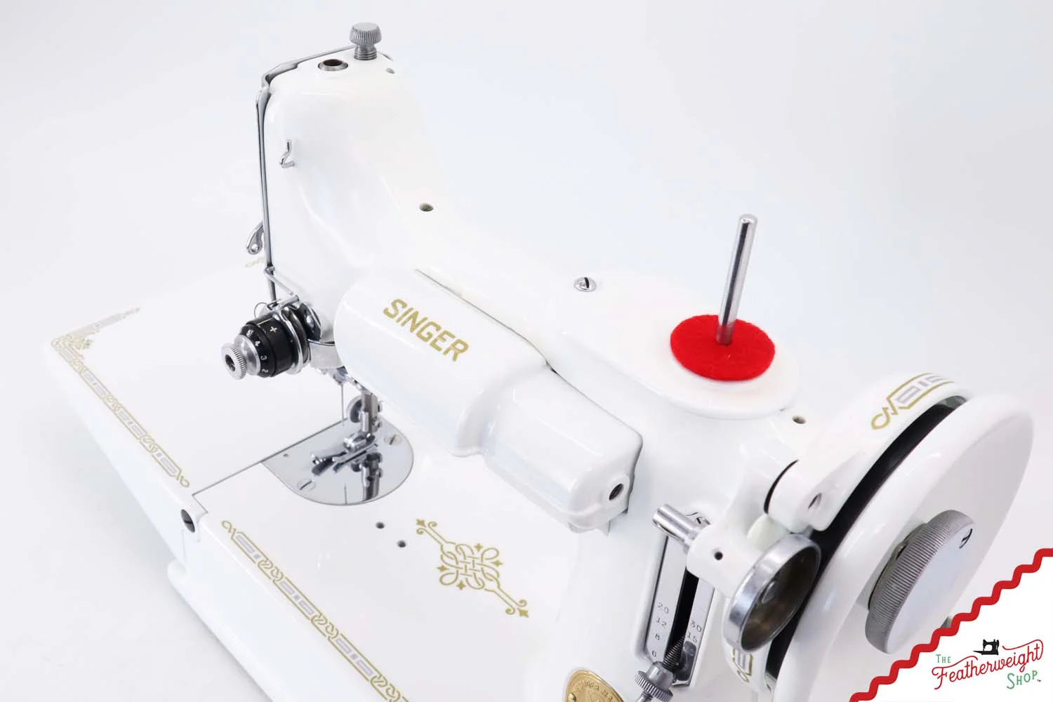 Singer Featherweight 221K - EE45284* - Fully Restored in White - Image 15