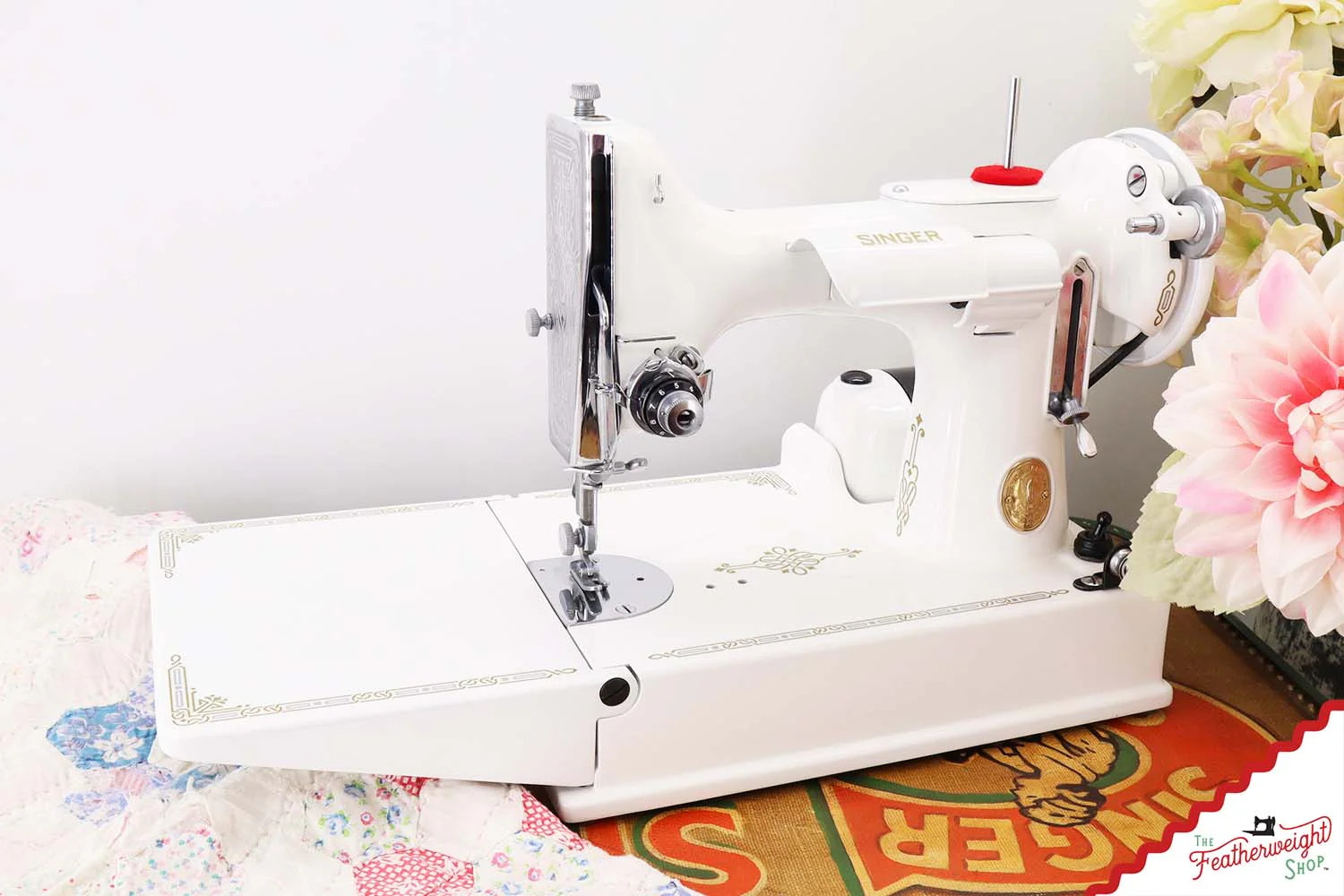Singer Featherweight 221K - EE45284* - Fully Restored in White - Image 3