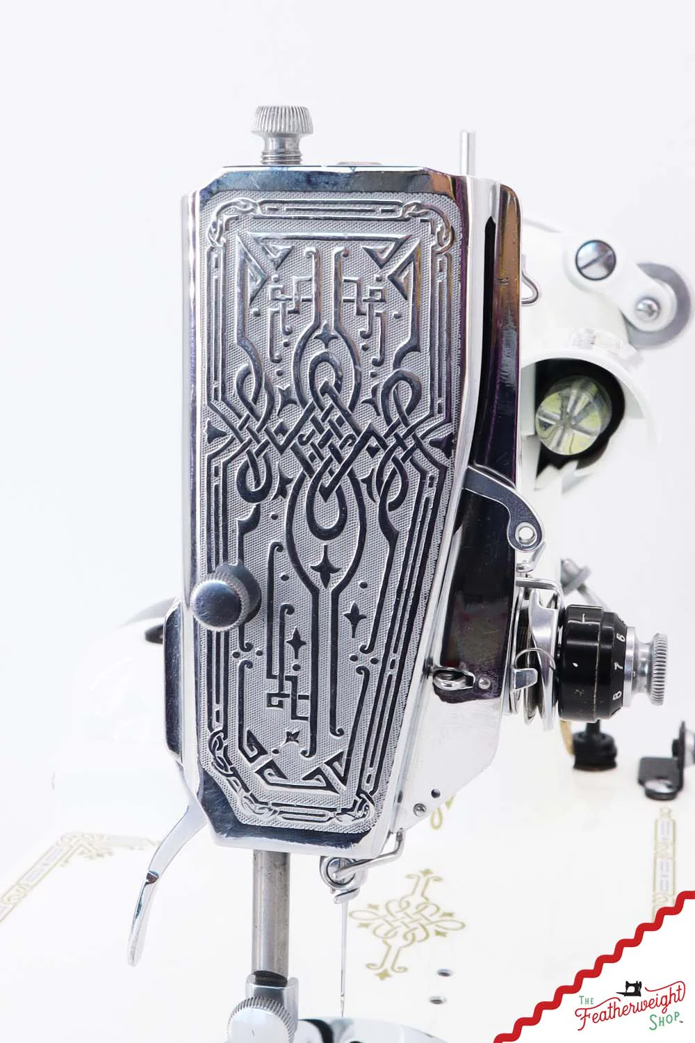 Singer Featherweight 221K - EE45284* - Fully Restored in White - Image 9