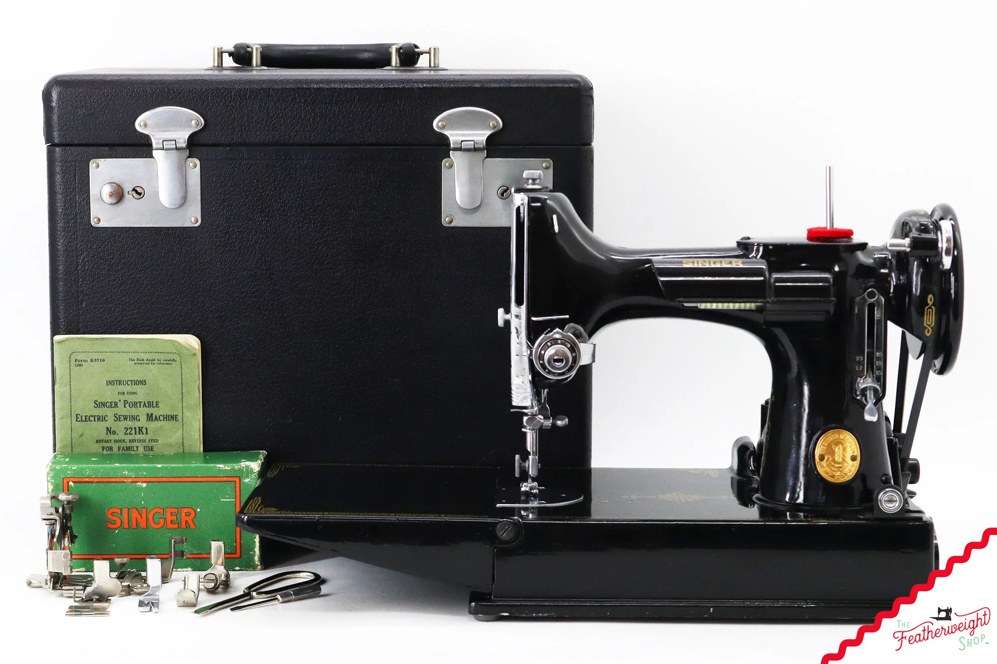 Singer Featherweight 221K, EF160***, RARE Great Britain Decal - Image 2