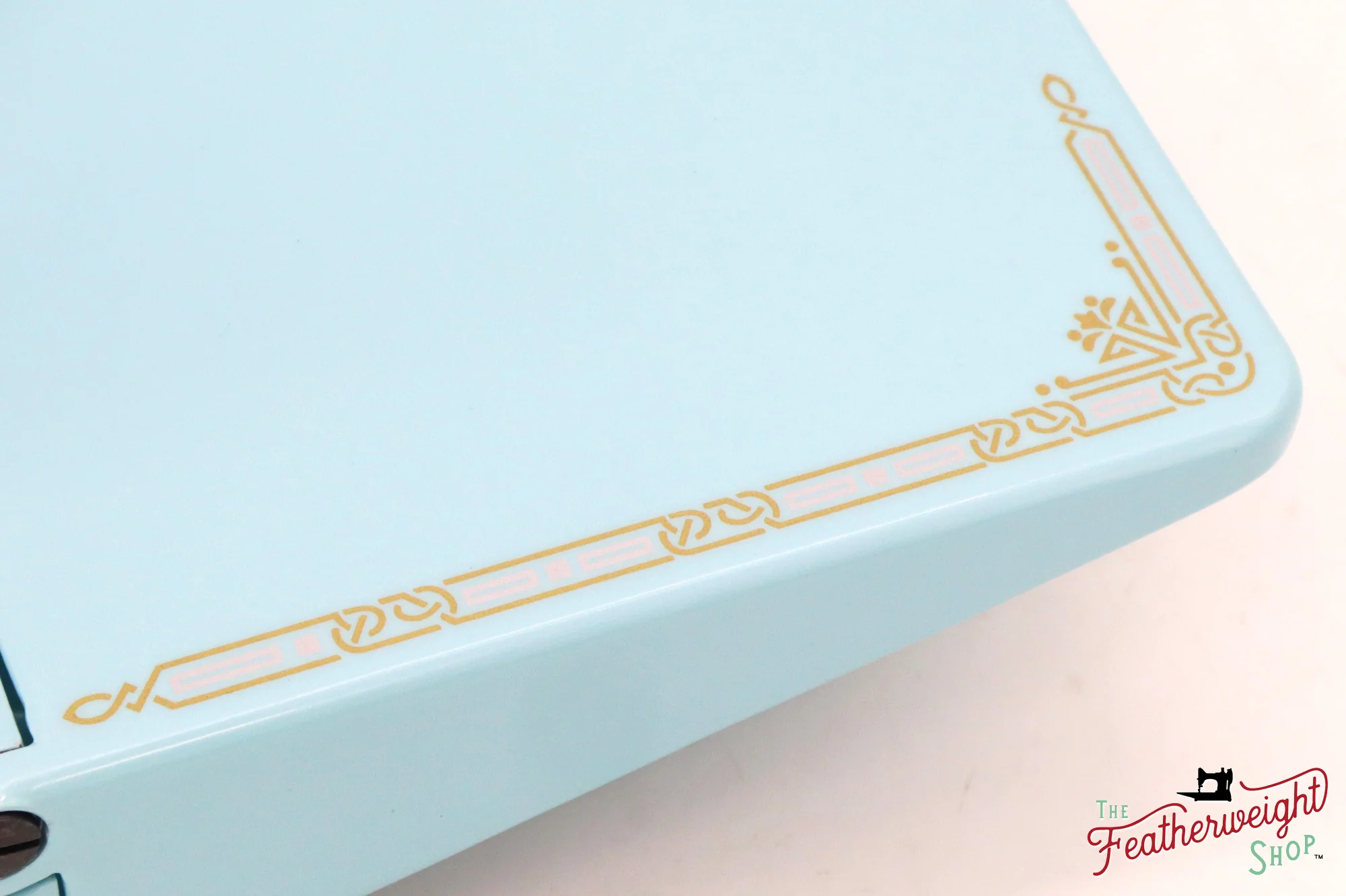 Singer Featherweight 221K - EF562*** - Fully Restored in Snowflake Blue - Image 11