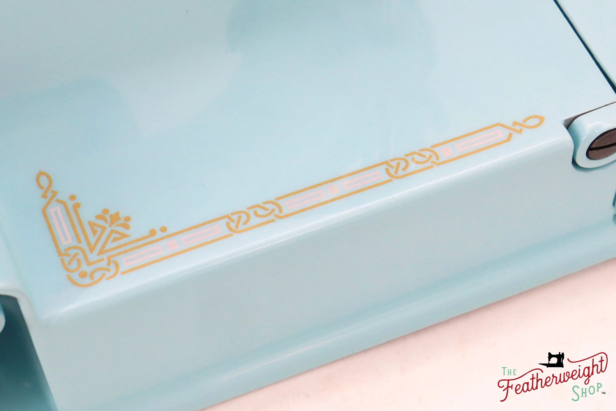 Singer Featherweight 221K - EF562*** - Fully Restored in Snowflake Blue - Image 14