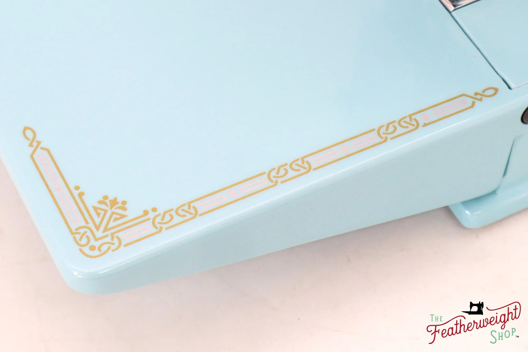 Singer Featherweight 221K - EF562*** - Fully Restored in Snowflake Blue - Image 15