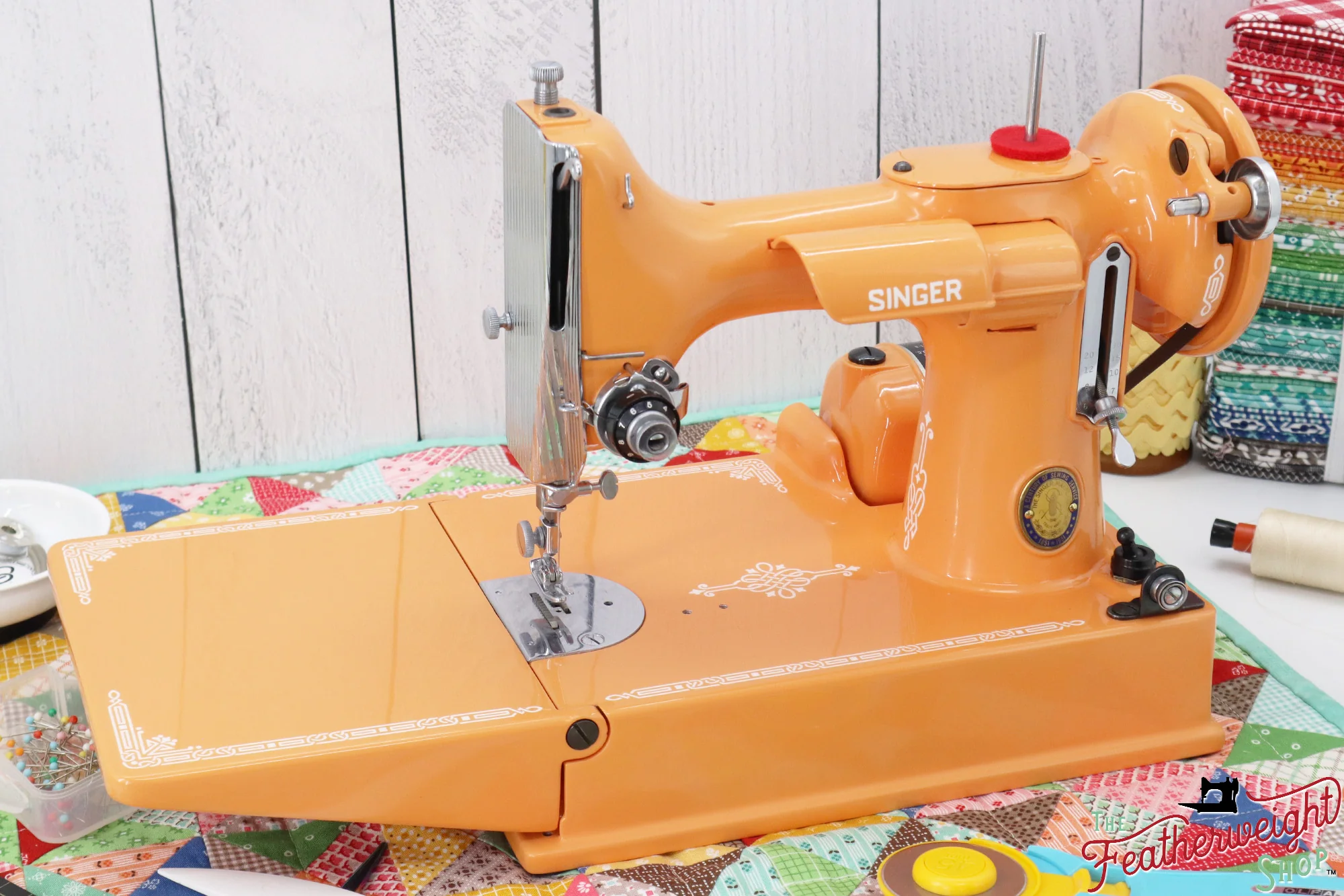 Singer Featherweight 221K Centennial, EF9121** - Fully Restored in Happy Papaya - Image 2