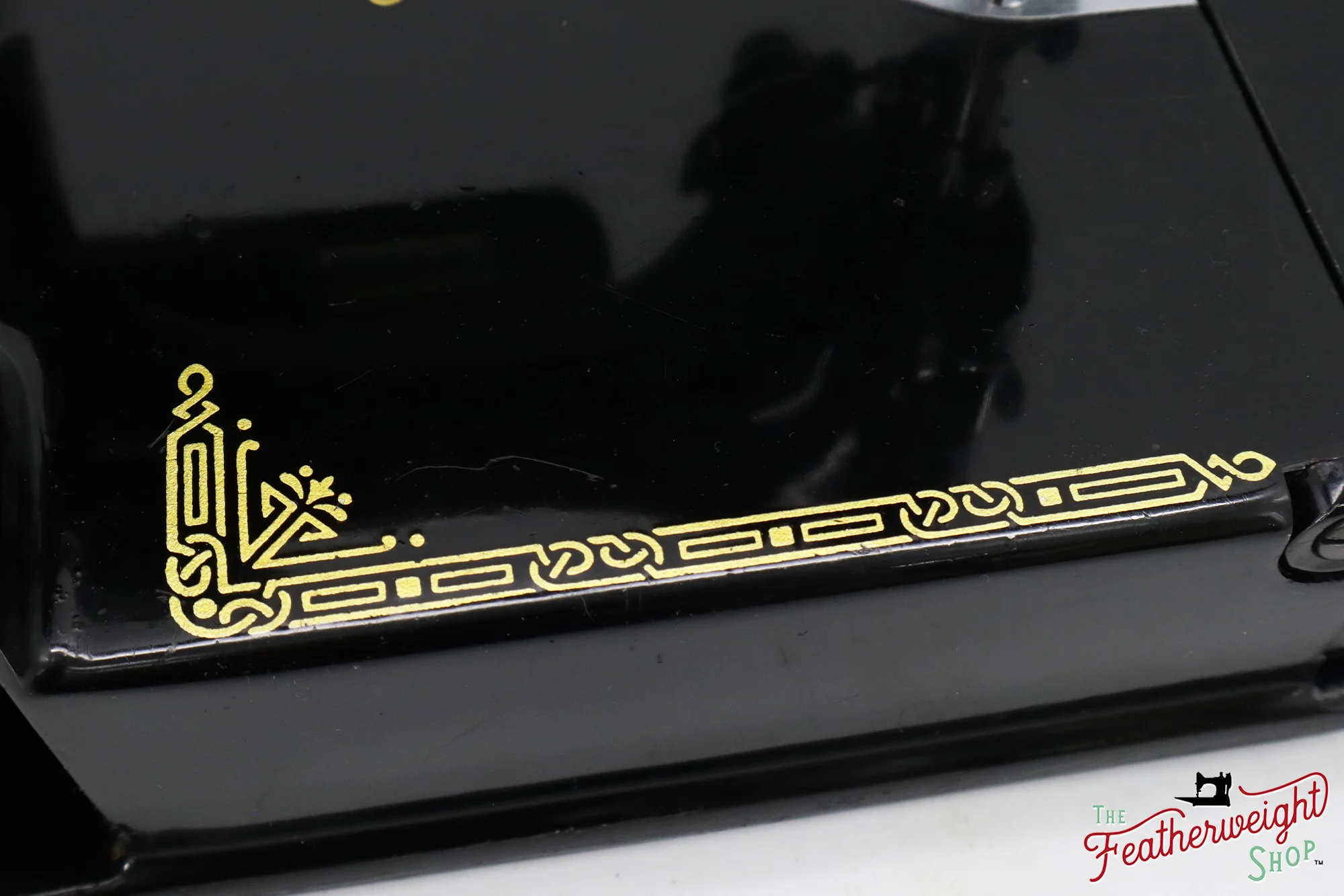Singer Featherweight 221K, EG348***, RARE Great Britain Decal - Image 11