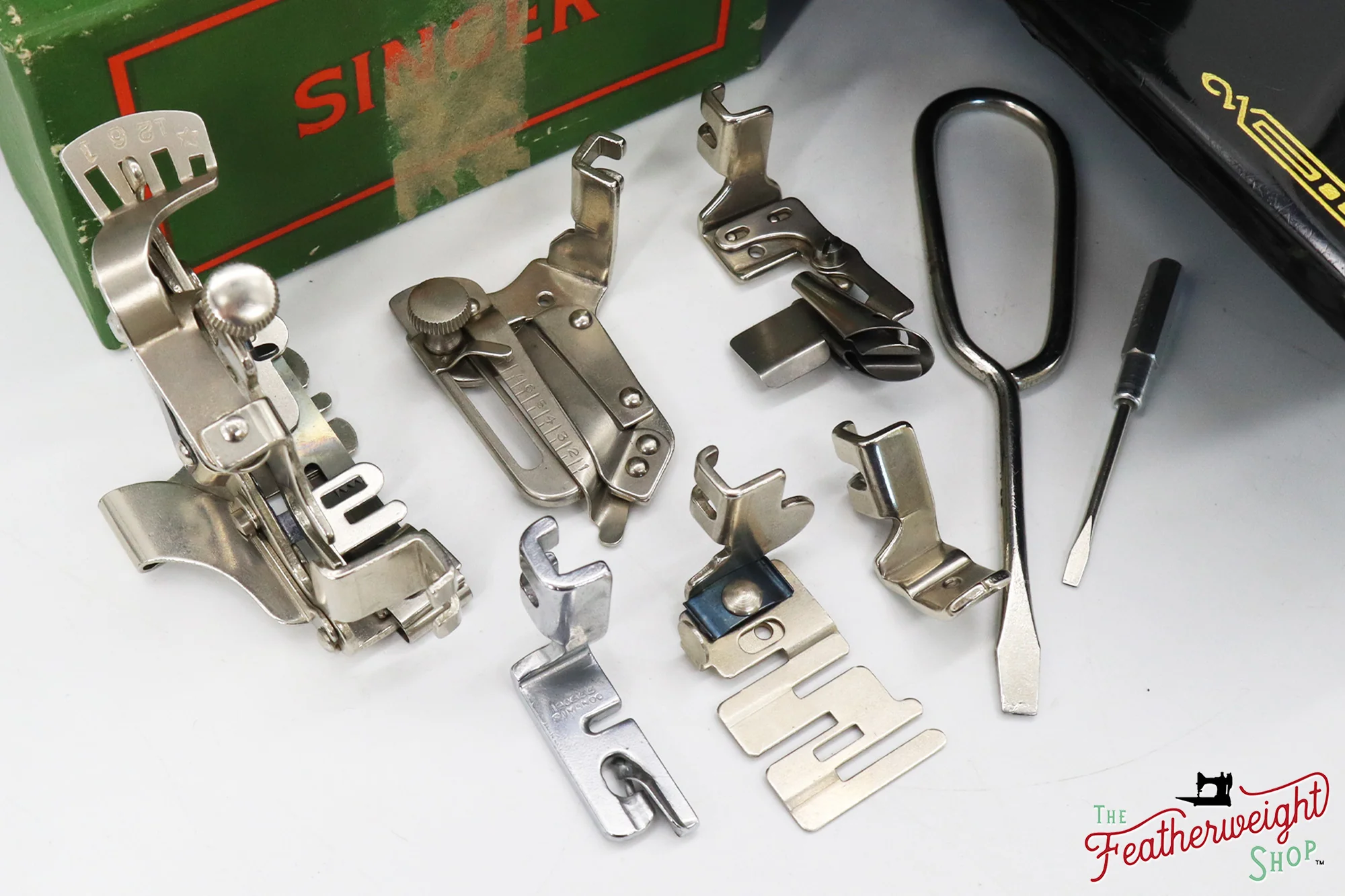 Singer Featherweight 221K, EG348***, RARE Great Britain Decal - Image 18