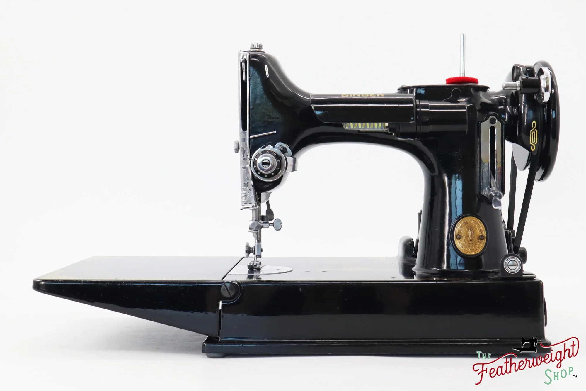 Singer Featherweight 221K, EG348***, RARE Great Britain Decal - Image 4