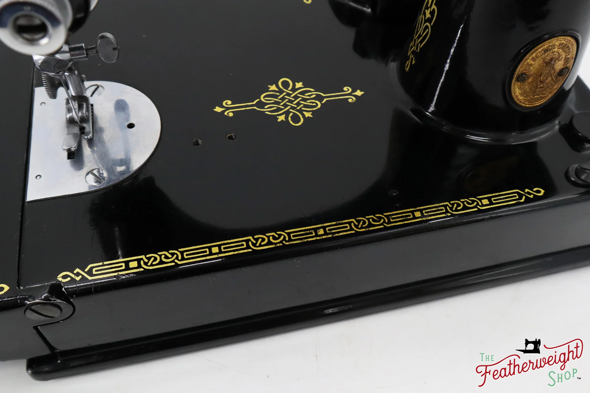 Singer Featherweight 221K, EG348***, RARE Great Britain Decal - Image 8