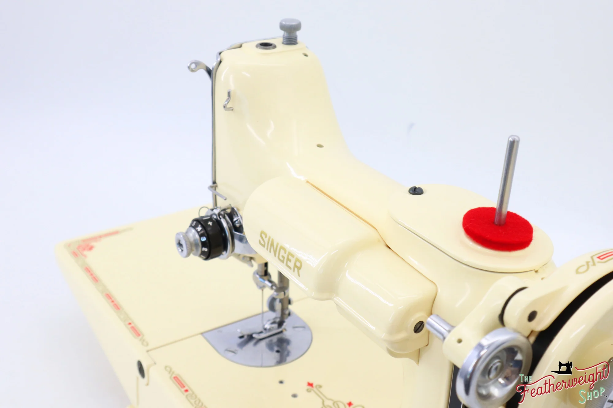 Singer Featherweight 221K, EH890*** - Fully Restored in Sugar Cookie - Image 12