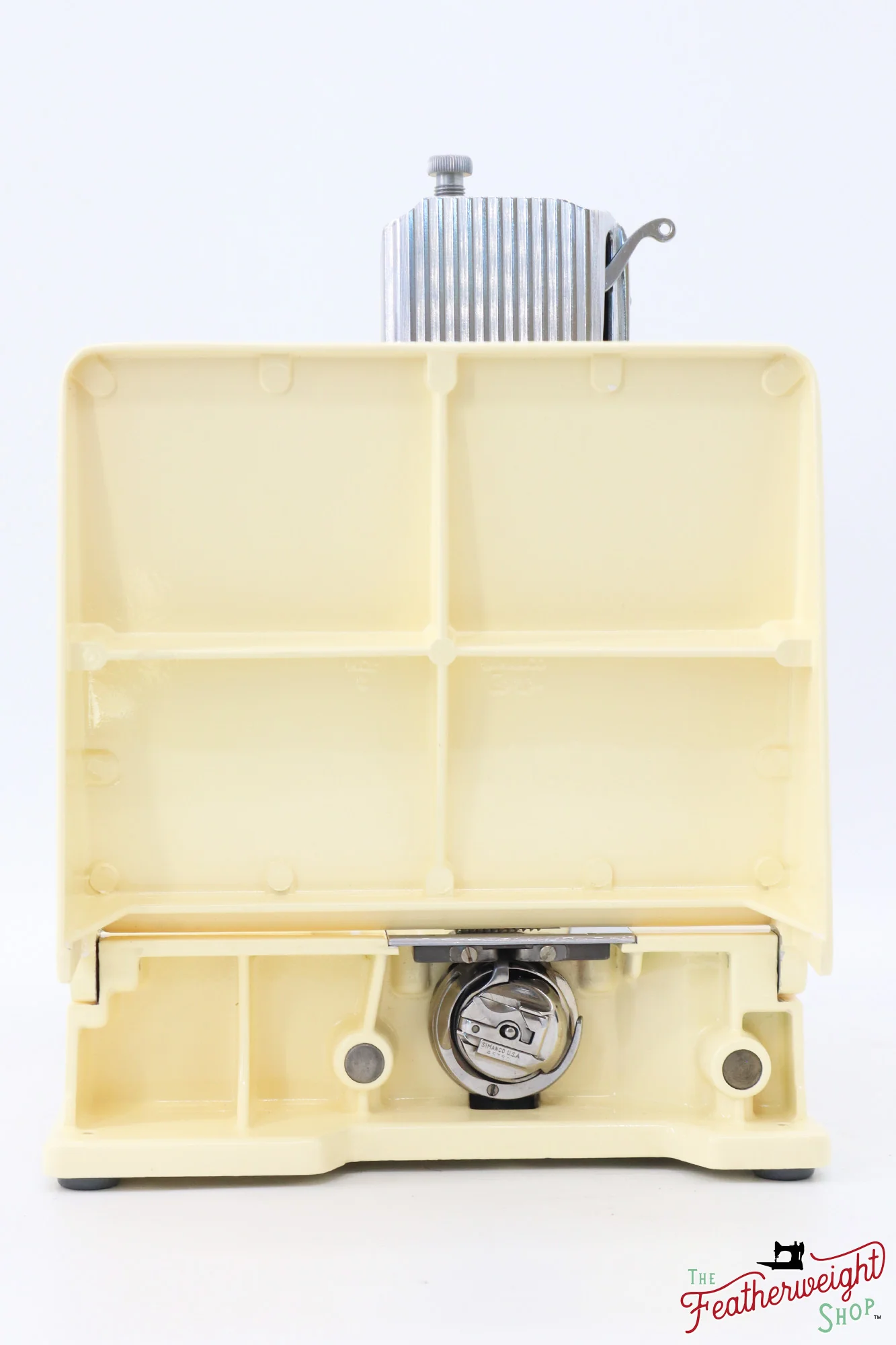 Singer Featherweight 221K, EH890*** - Fully Restored in Sugar Cookie - Image 5