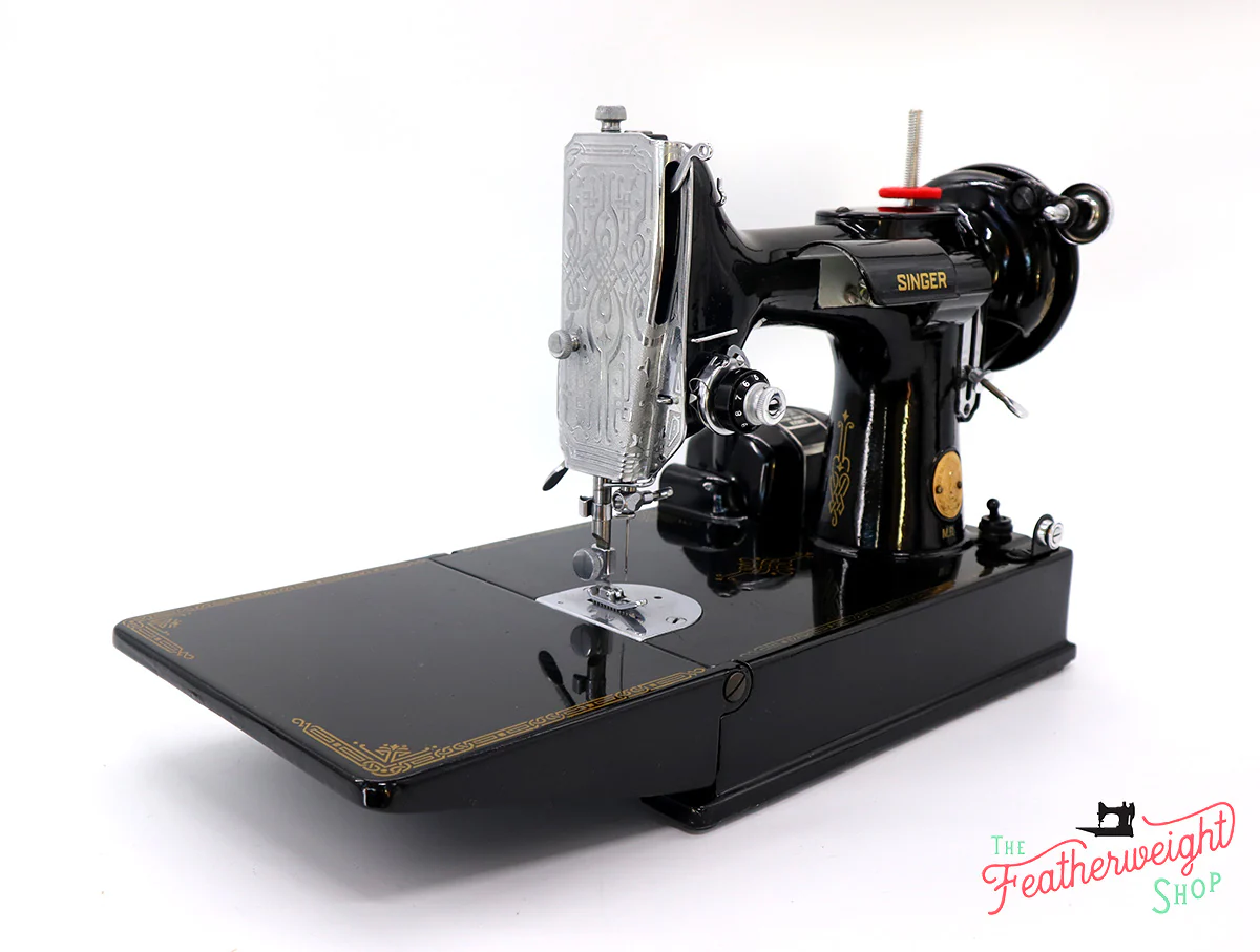 Singer Featherweight 221K, Rare MR - EF565*** Original Receipt! - Image 6
