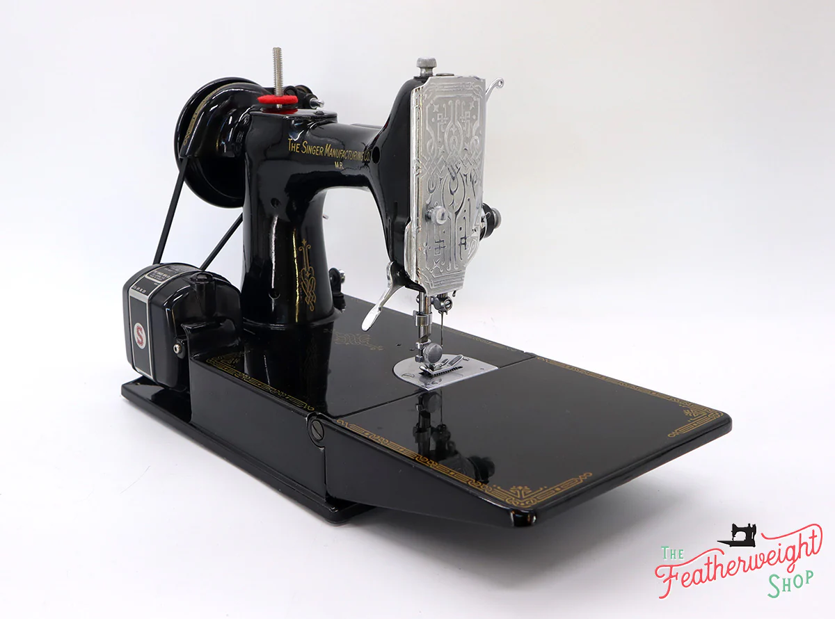 Singer Featherweight 221K, Rare MR - EF565*** Original Receipt! - Image 9