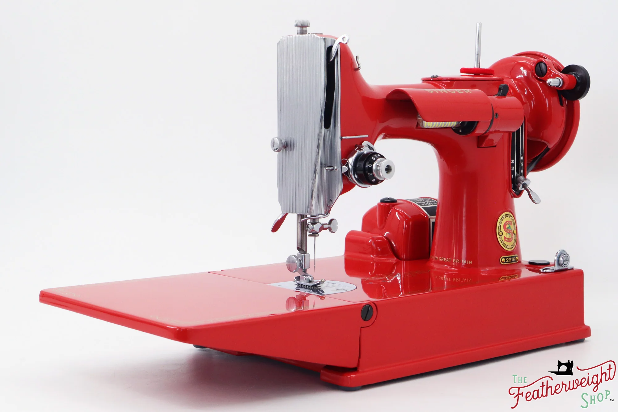 Singer Featherweight 221K, Red 'S', ES6519** - Fully Restored in Liberty Red - Image 2