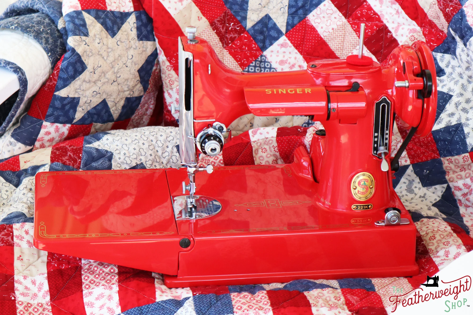 Singer Featherweight 221K, Red 'S', ES6519** - Fully Restored in Liberty Red - Image 4