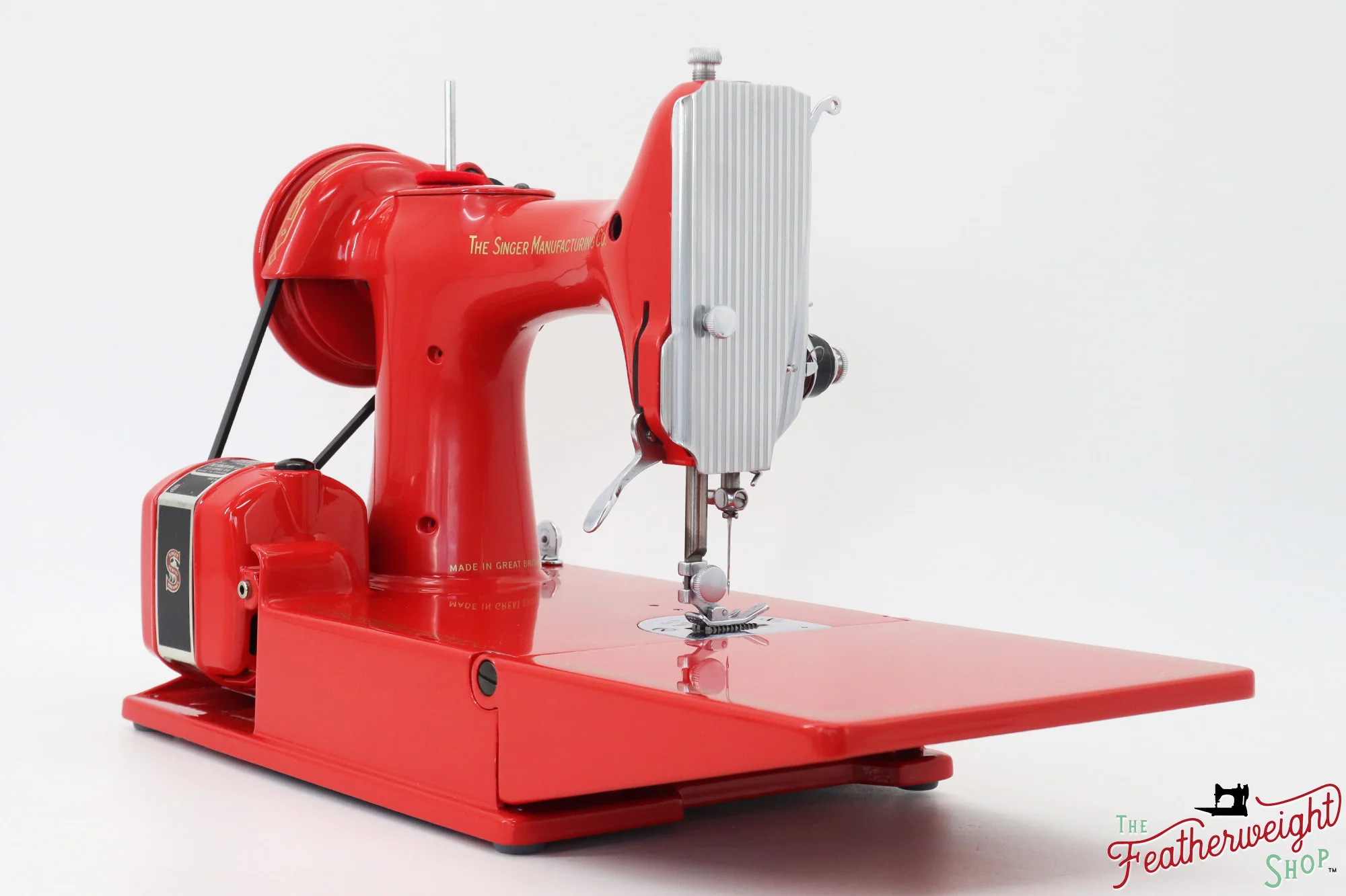 Singer Featherweight 221K, Red 'S', ES6519** - Fully Restored in Liberty Red - Image 8