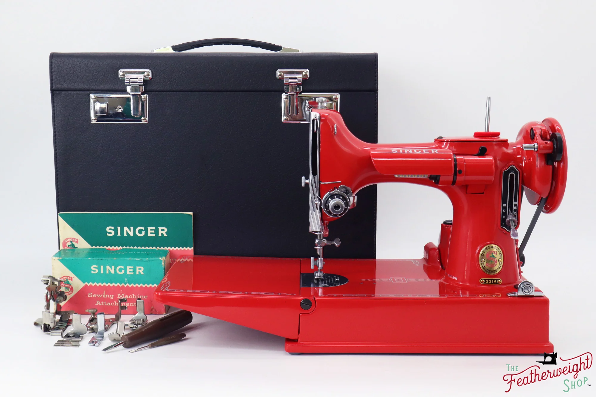 Singer Featherweight 221K, Red 'S', ES874*** - Fully Restored in Liberty Red - Image 2