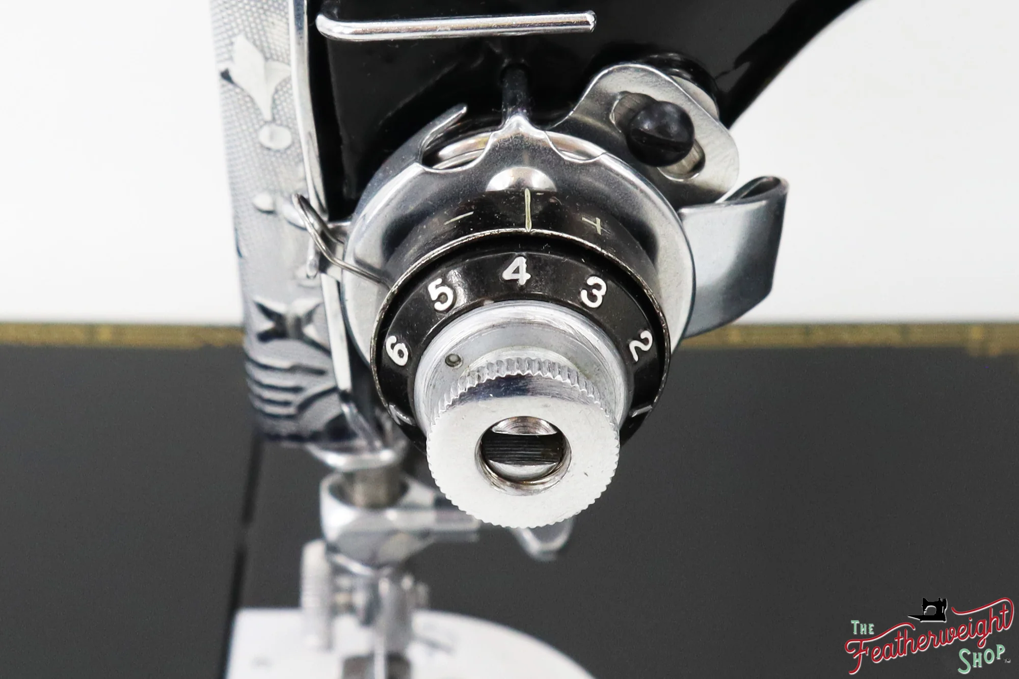 Singer Featherweight 221K Sewing Machine, 1948 - EE576*** - Image 15