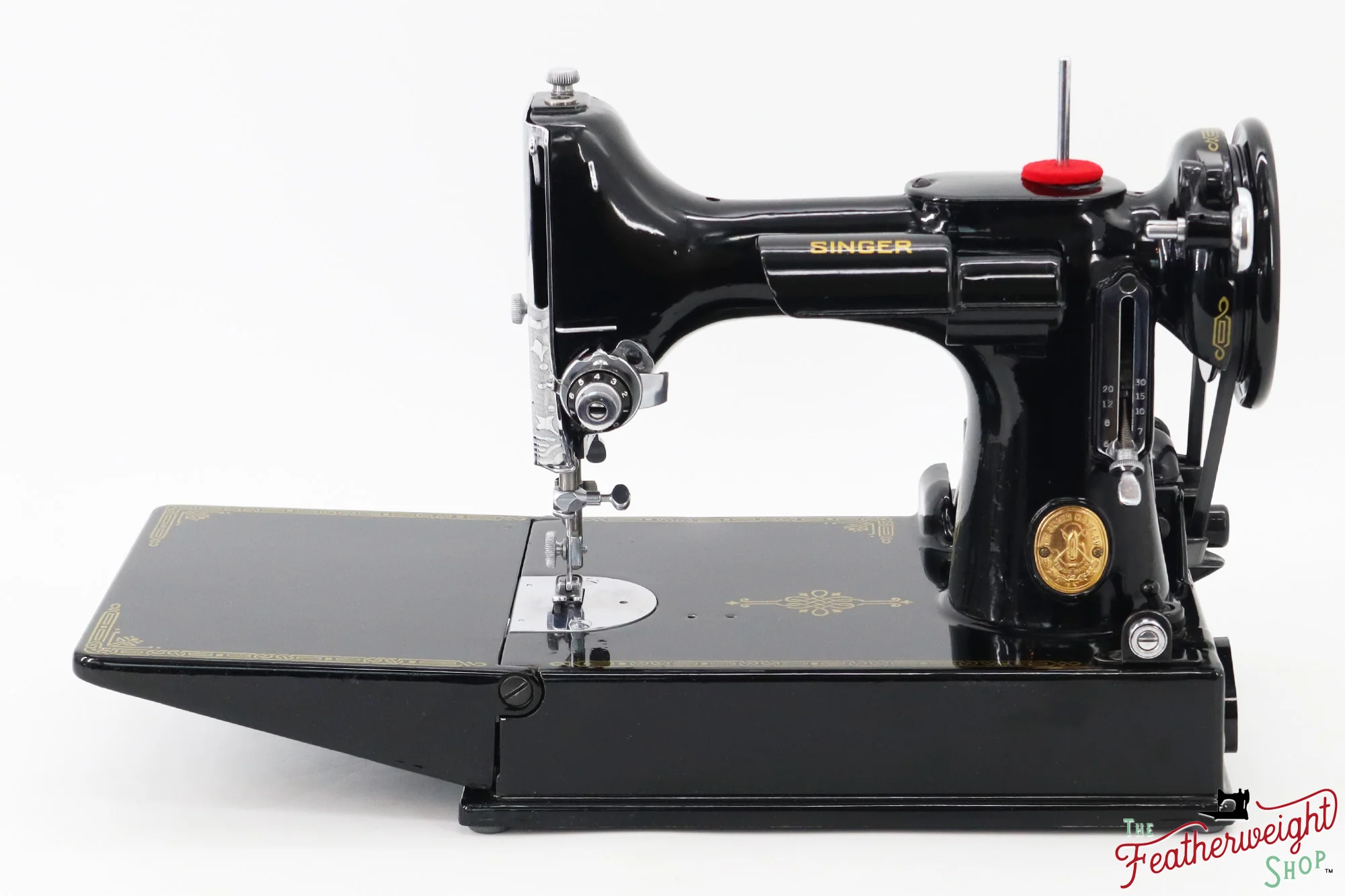 Singer Featherweight 221K Sewing Machine, 1948 - EE576*** - Image 3