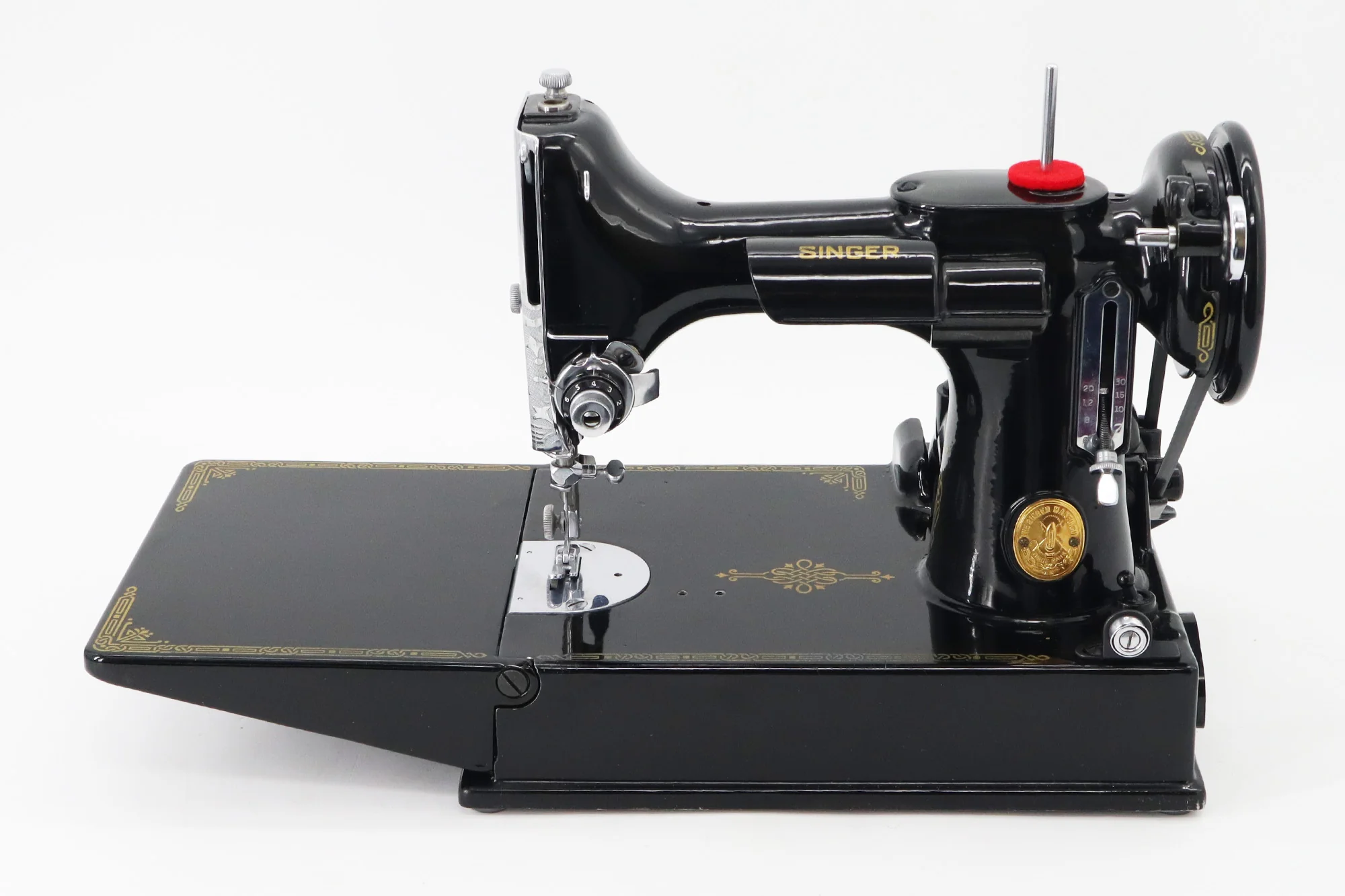 Singer Featherweight 221K Sewing Machine, 1949 - EF561*** - Image 4