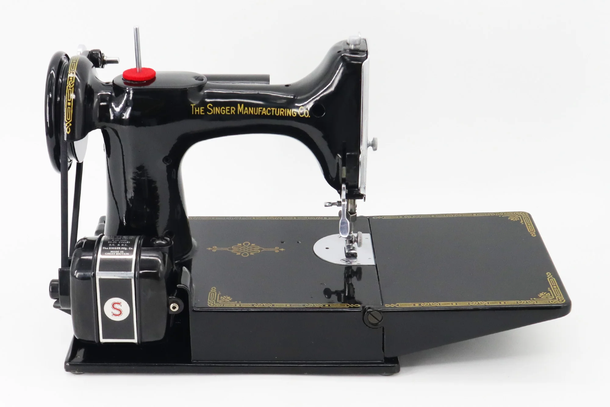 Singer Featherweight 221K Sewing Machine, 1949 - EF561*** - Image 7
