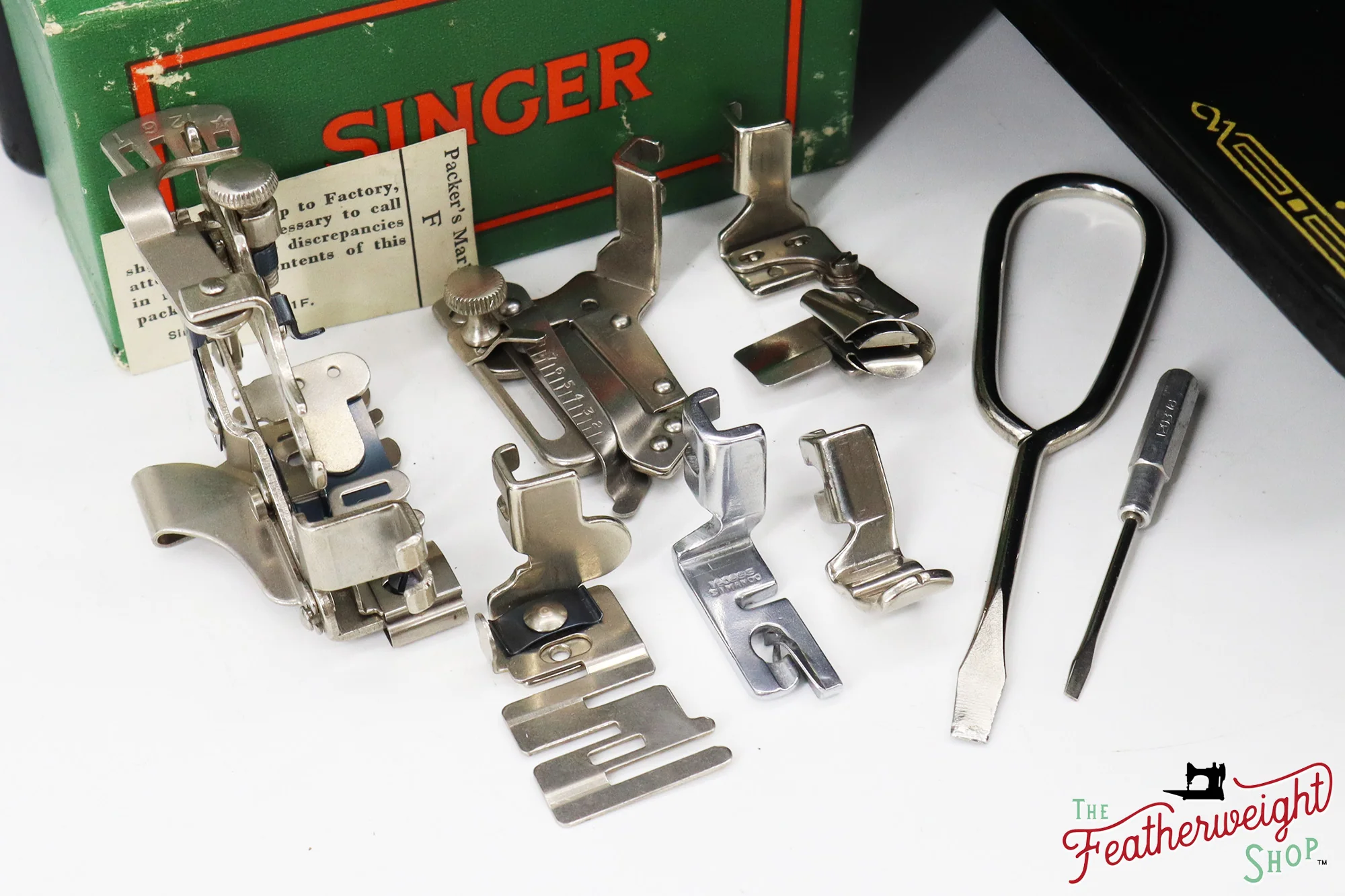 Singer Featherweight 221K Sewing Machine, 1949 - EF567*** - Image 17