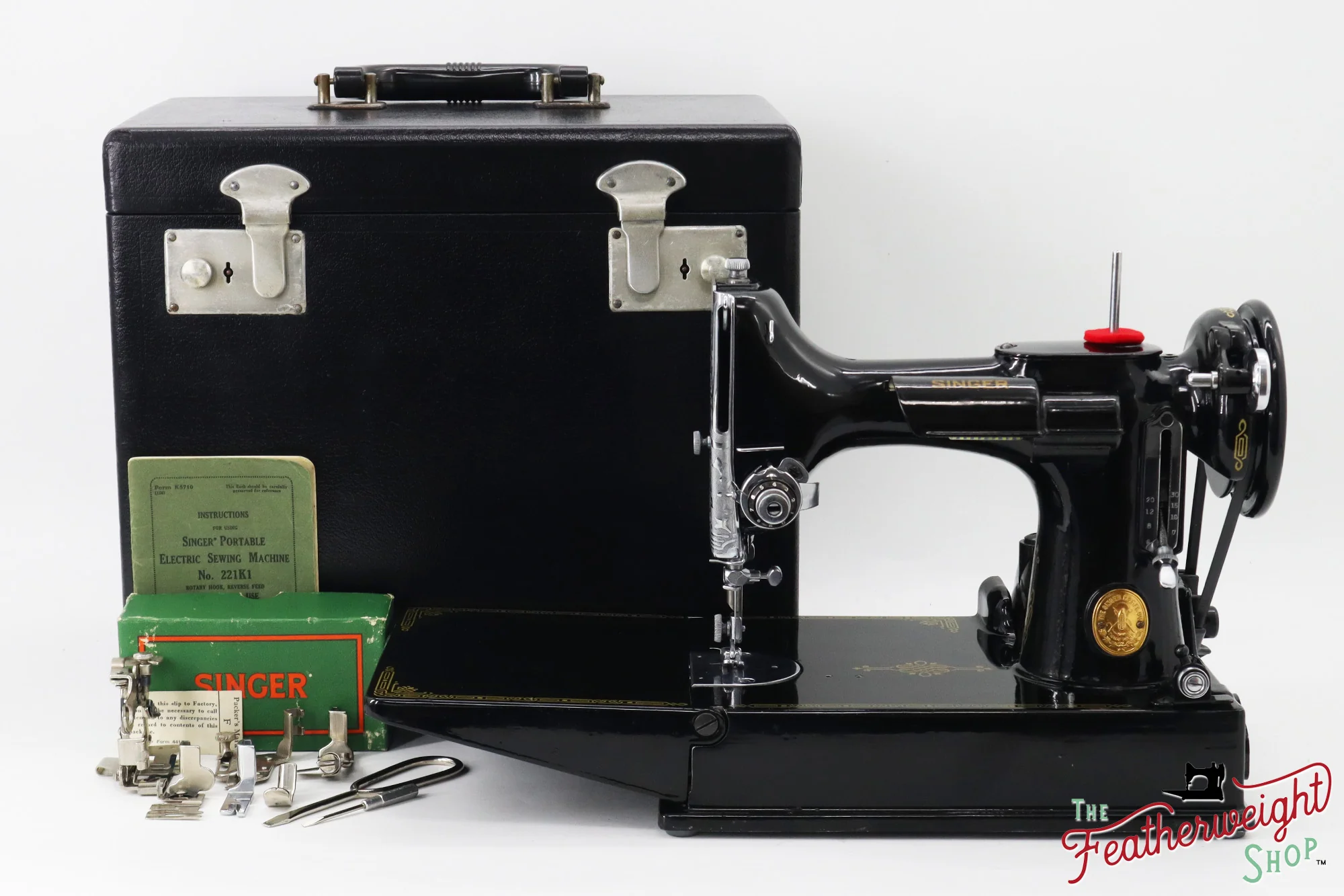 Singer Featherweight 221K Sewing Machine, 1949 - EF567*** - Image 2