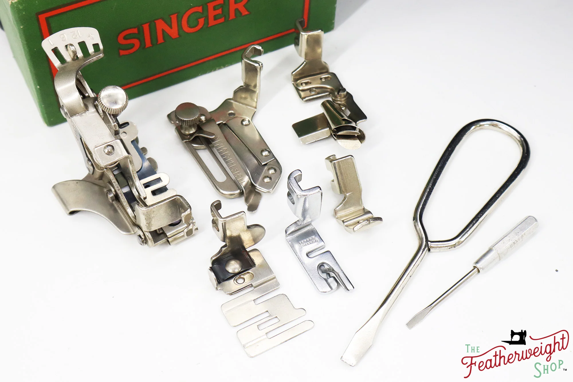 Singer Featherweight 221K Sewing Machine, 1950 - EF701*** - Image 18