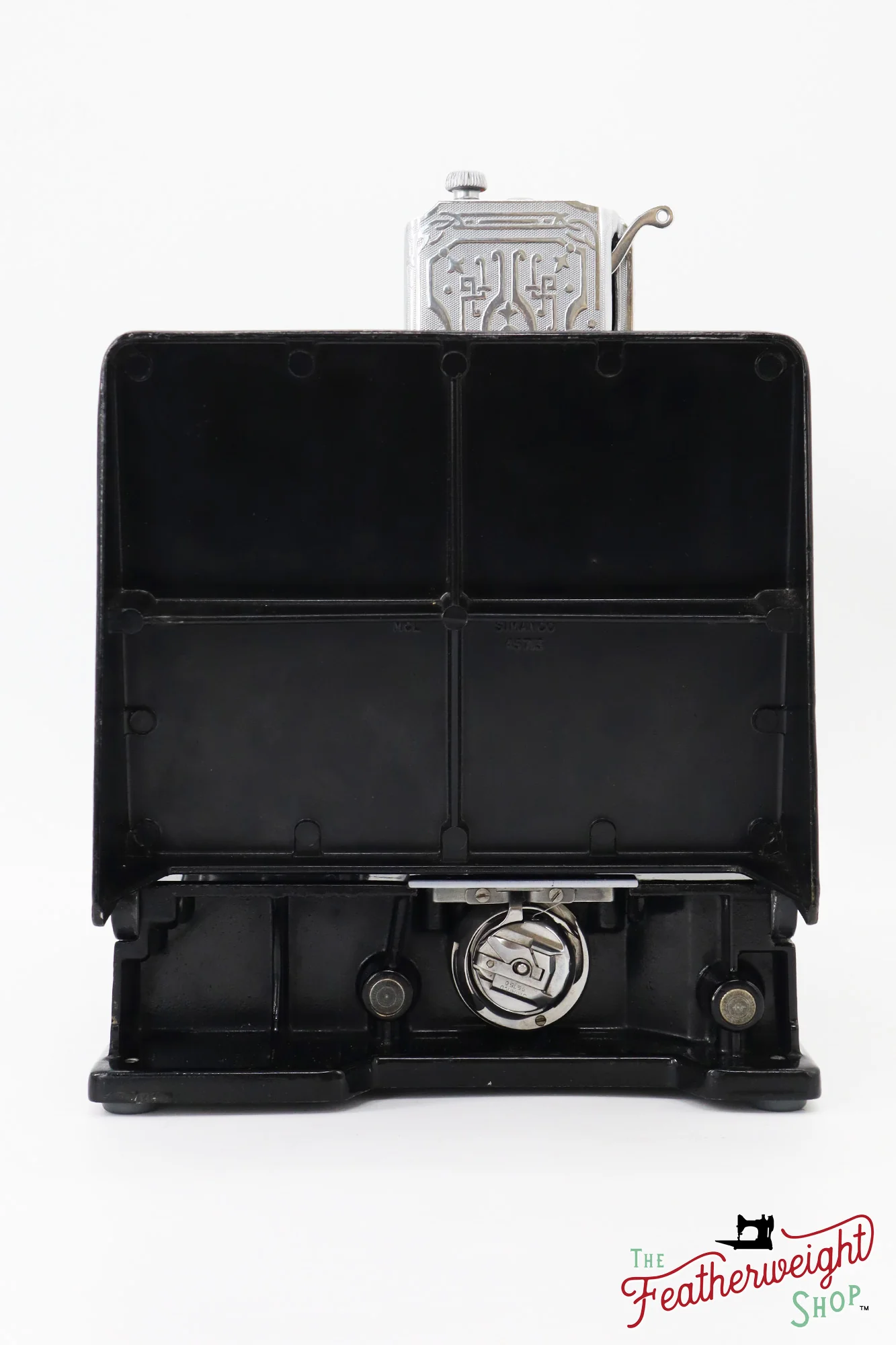 Singer Featherweight 221K Sewing Machine, 1950 - EF701*** - Image 4