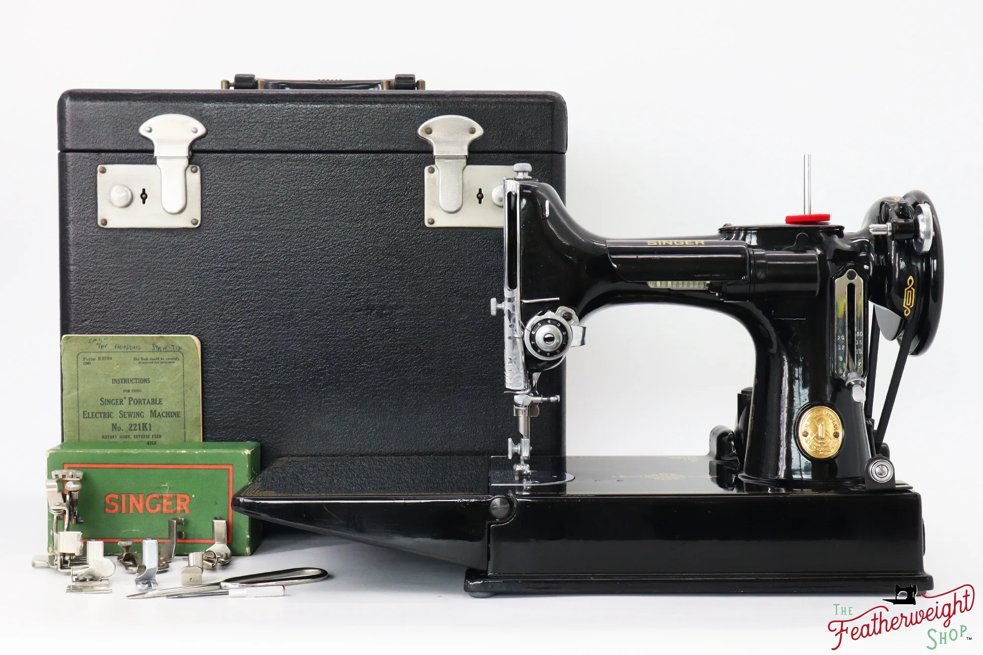 Singer Featherweight 221K Sewing Machine, 1950 - EG303*** - Image 2