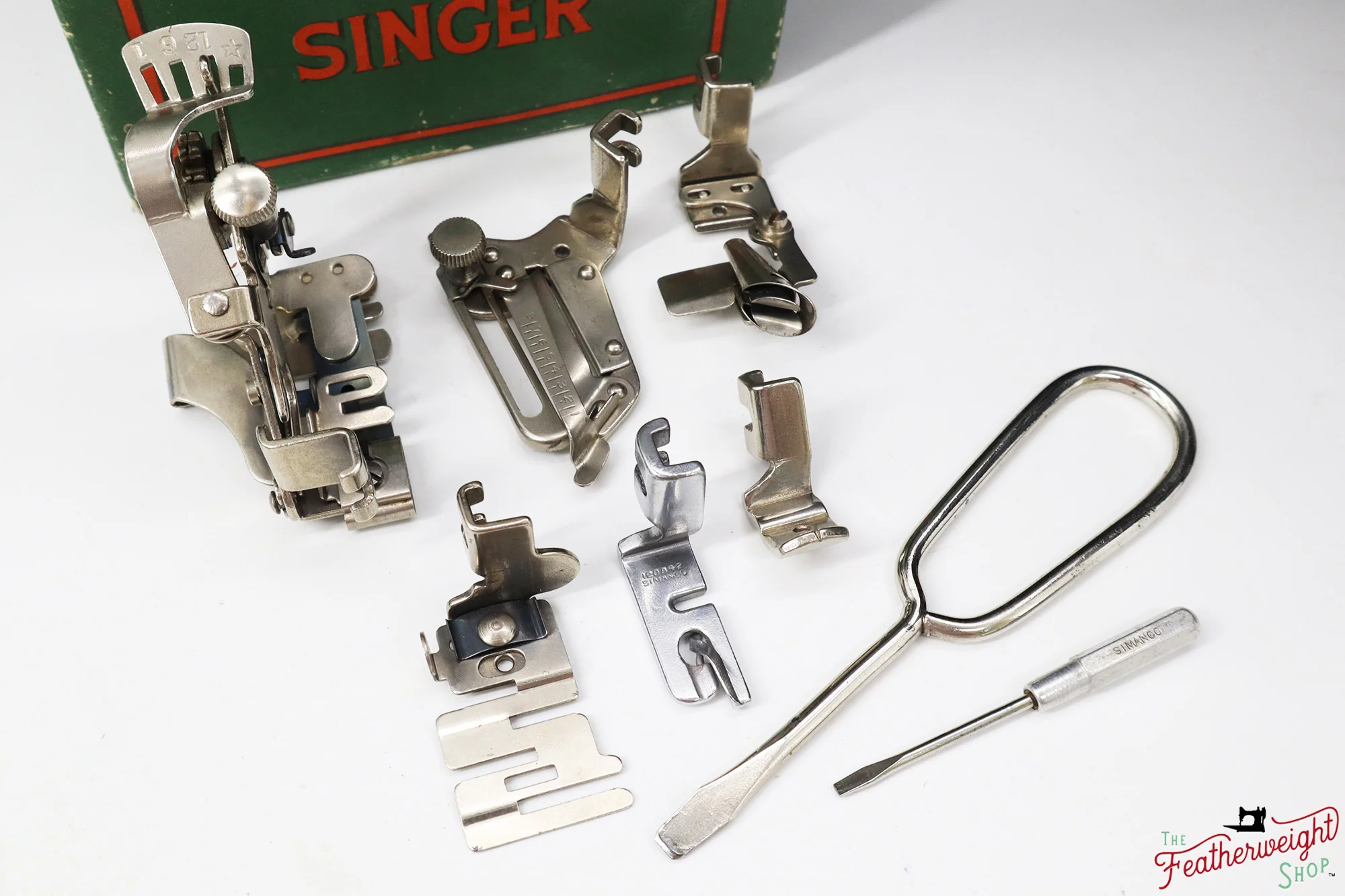 Singer Featherweight 221K Sewing Machine, 1952 - EH3715** - Image 14
