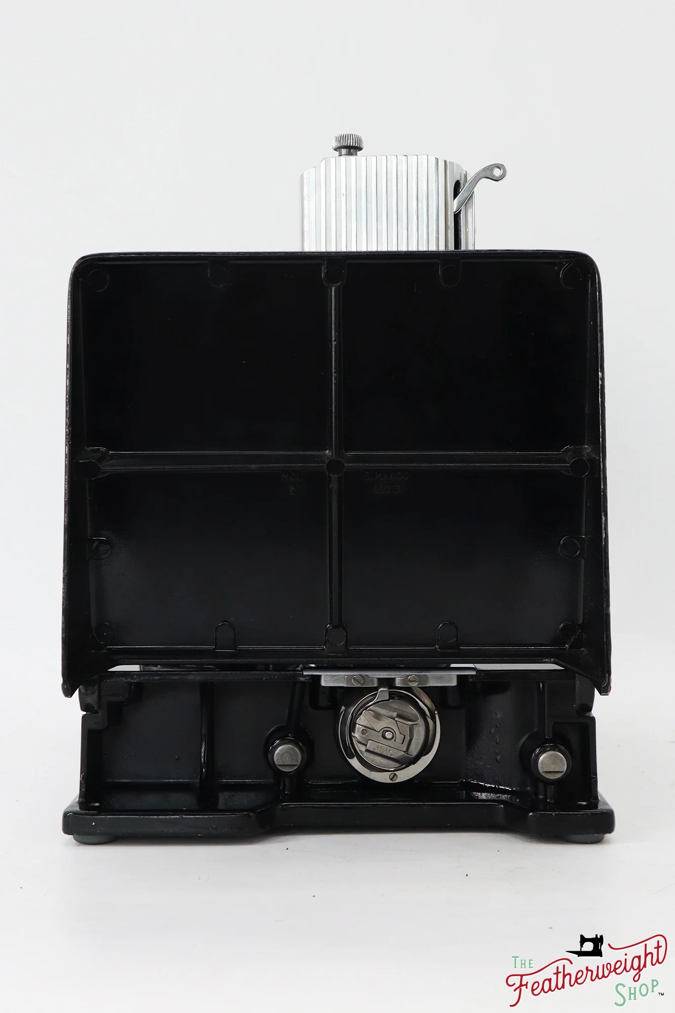 Singer Featherweight 221K Sewing Machine, 1952 - EH3733** - Image 4