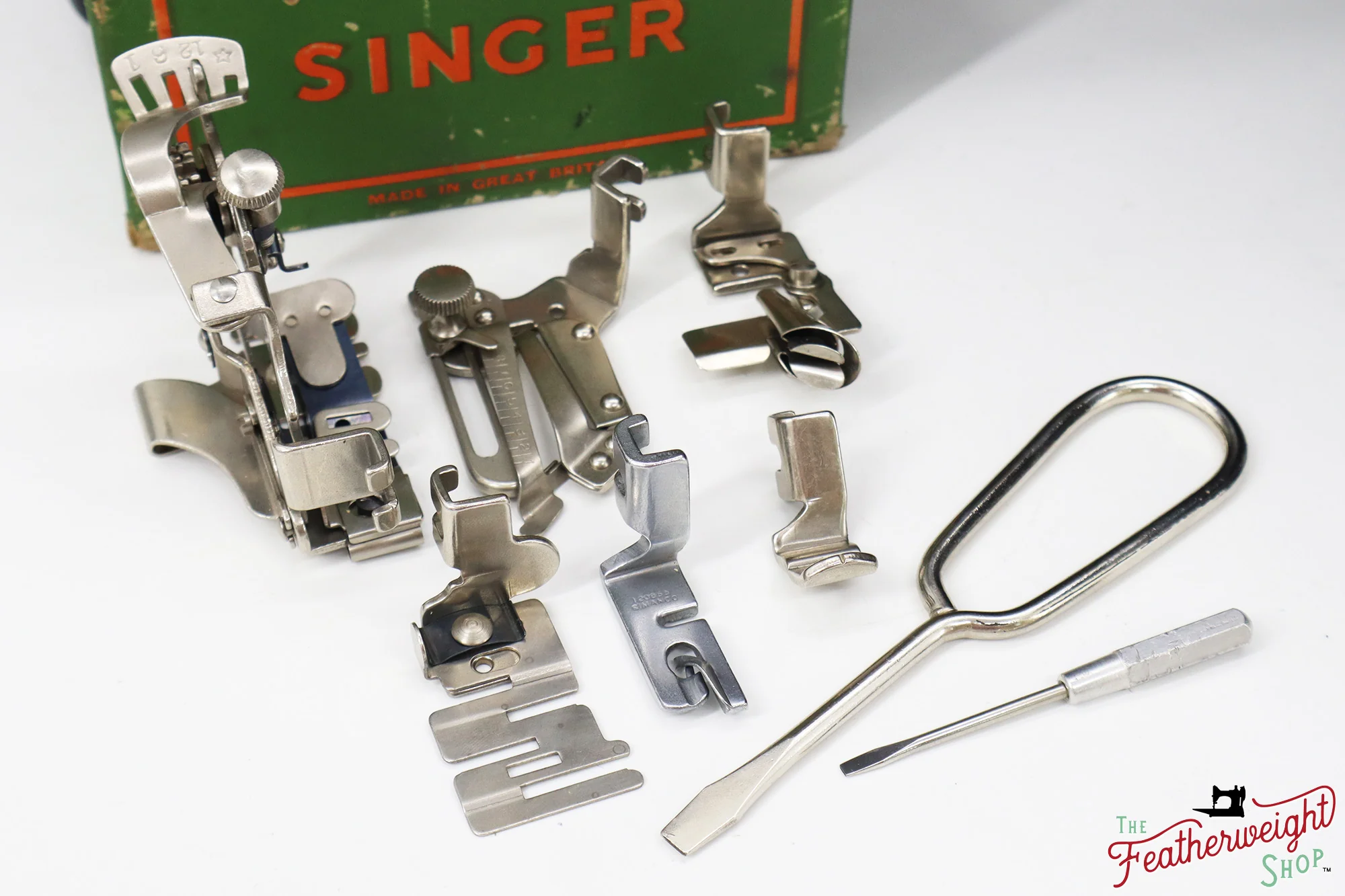 Singer Featherweight 221K Sewing Machine, 1952 - EH379*** - Image 15