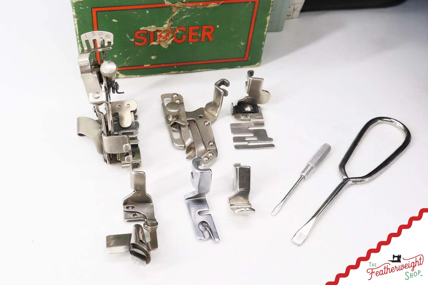Singer Featherweight 221K Sewing Machine, 1953 - EH894*** - Image 20