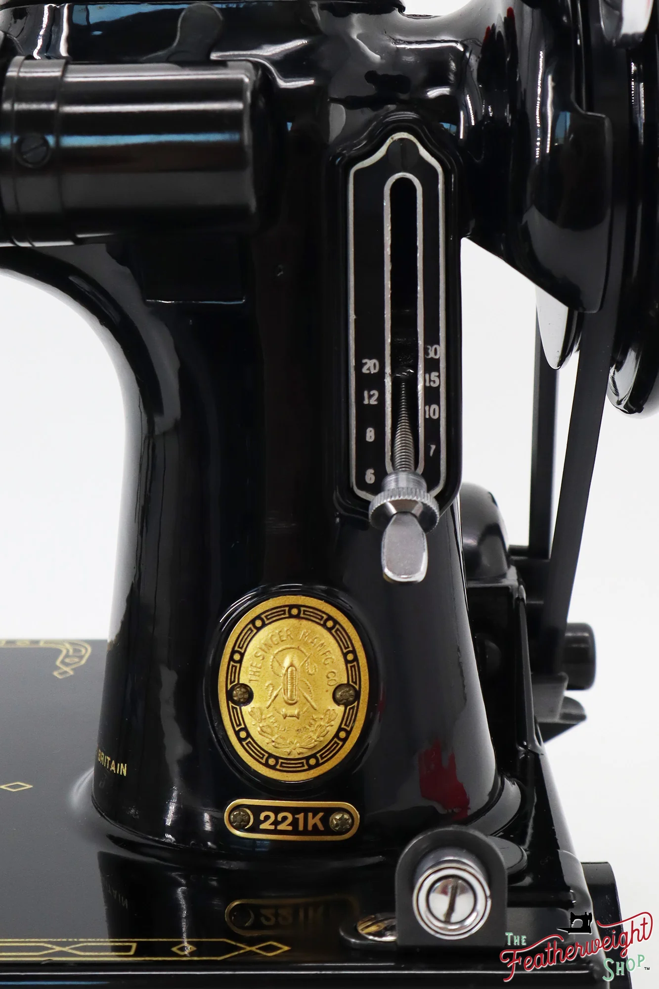 Singer Featherweight 221K Sewing Machine, 1955 - EK204*** - Image 13