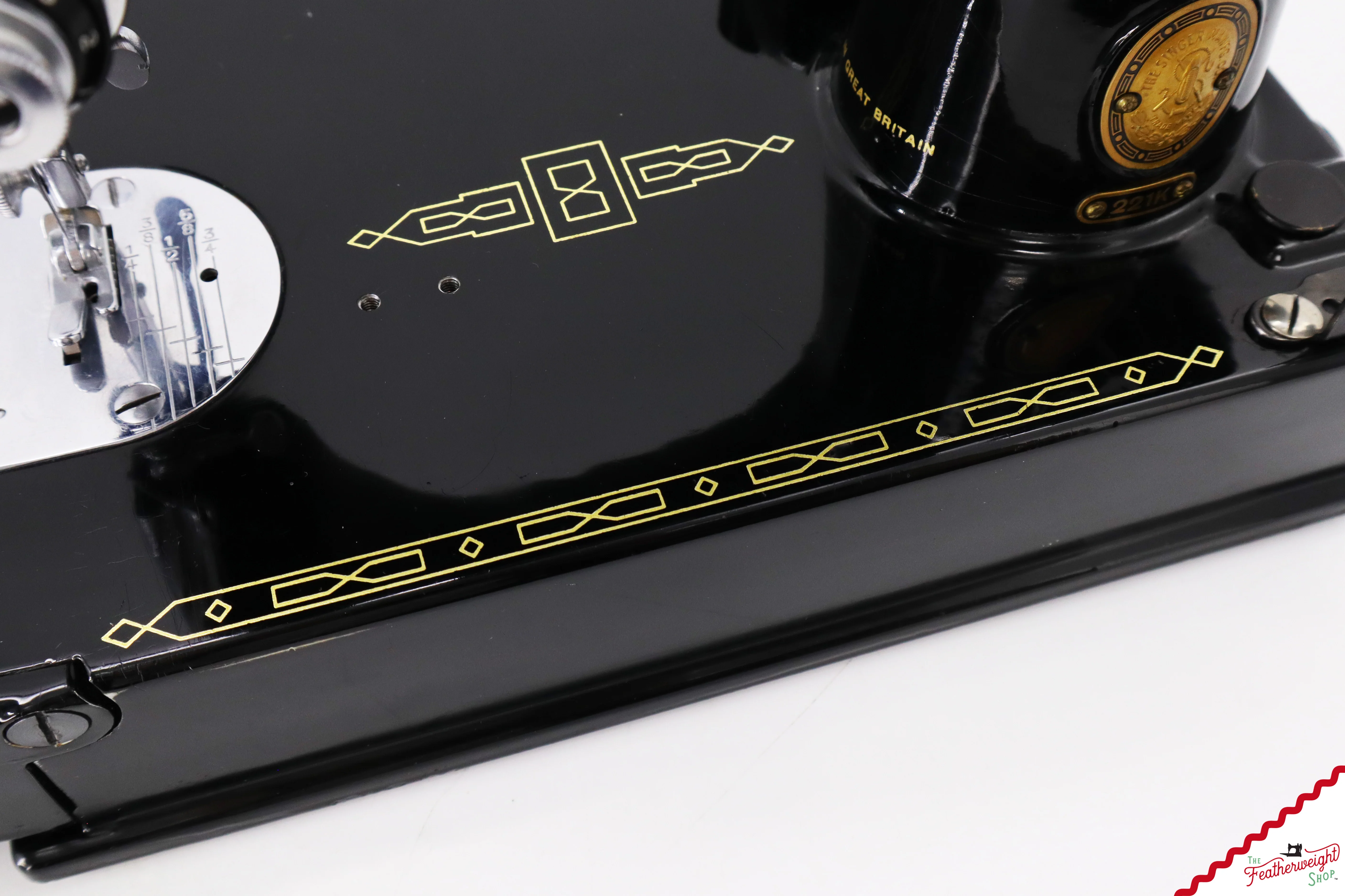 Singer Featherweight 221K Sewing Machine, 1955 - EK205*** - Image 7
