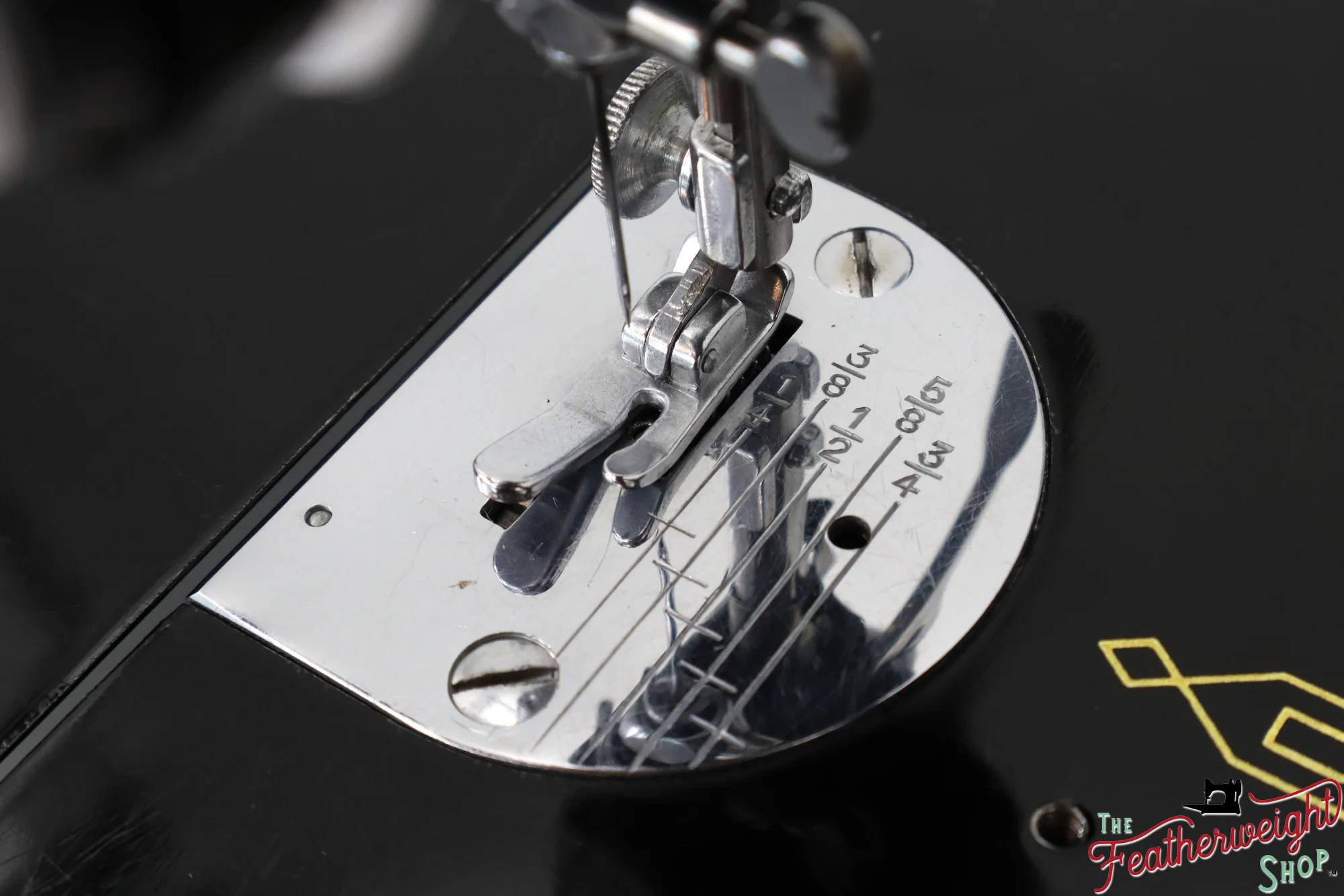 Singer Featherweight 221K Sewing Machine, 1955 - EK208*** - Image 16