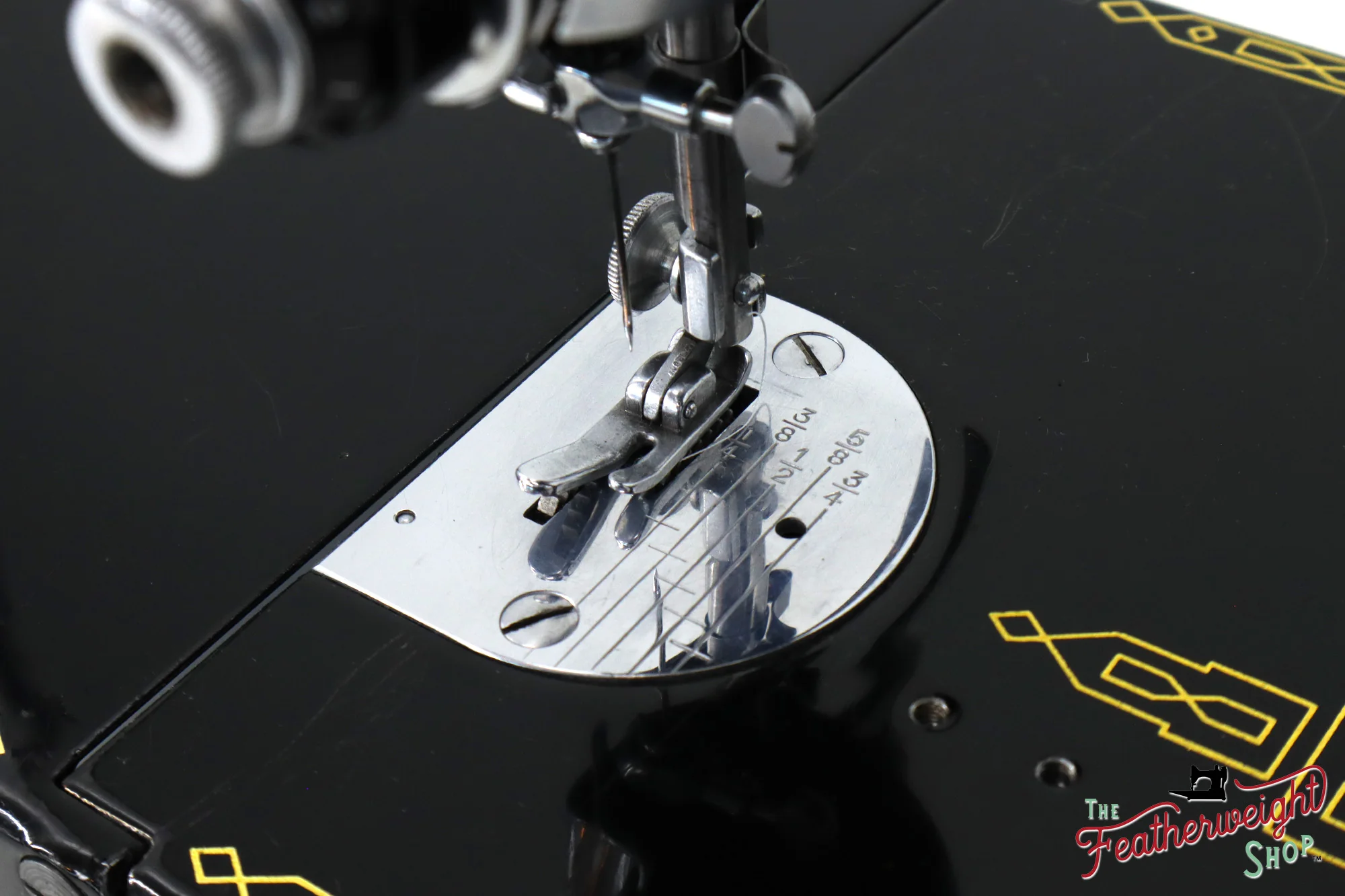 Singer Featherweight 221K Sewing Machine, 1955 - EK2089** - Image 15