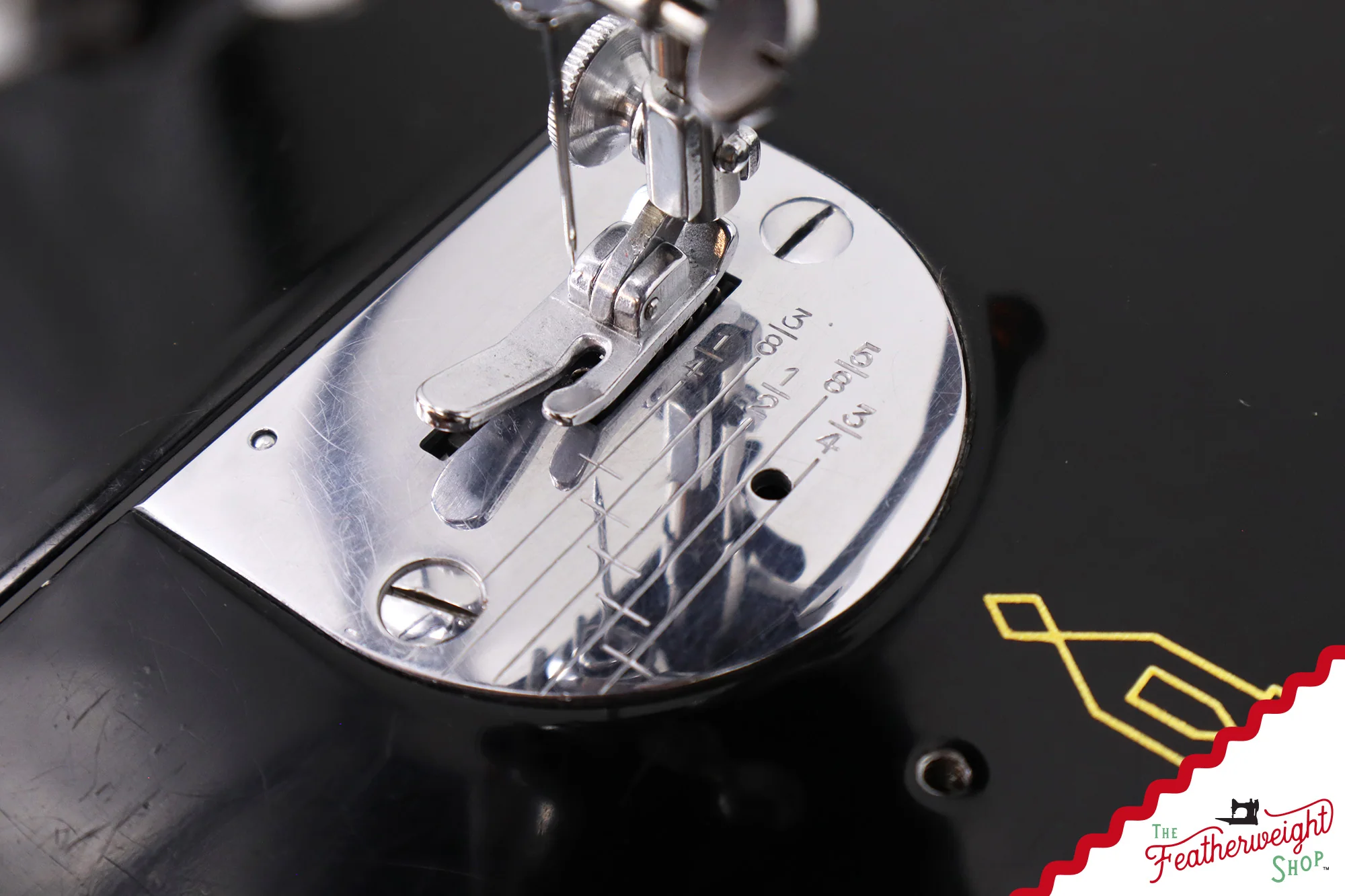 Singer Featherweight 221K Sewing Machine, 1955 - EK209*** - Image 15