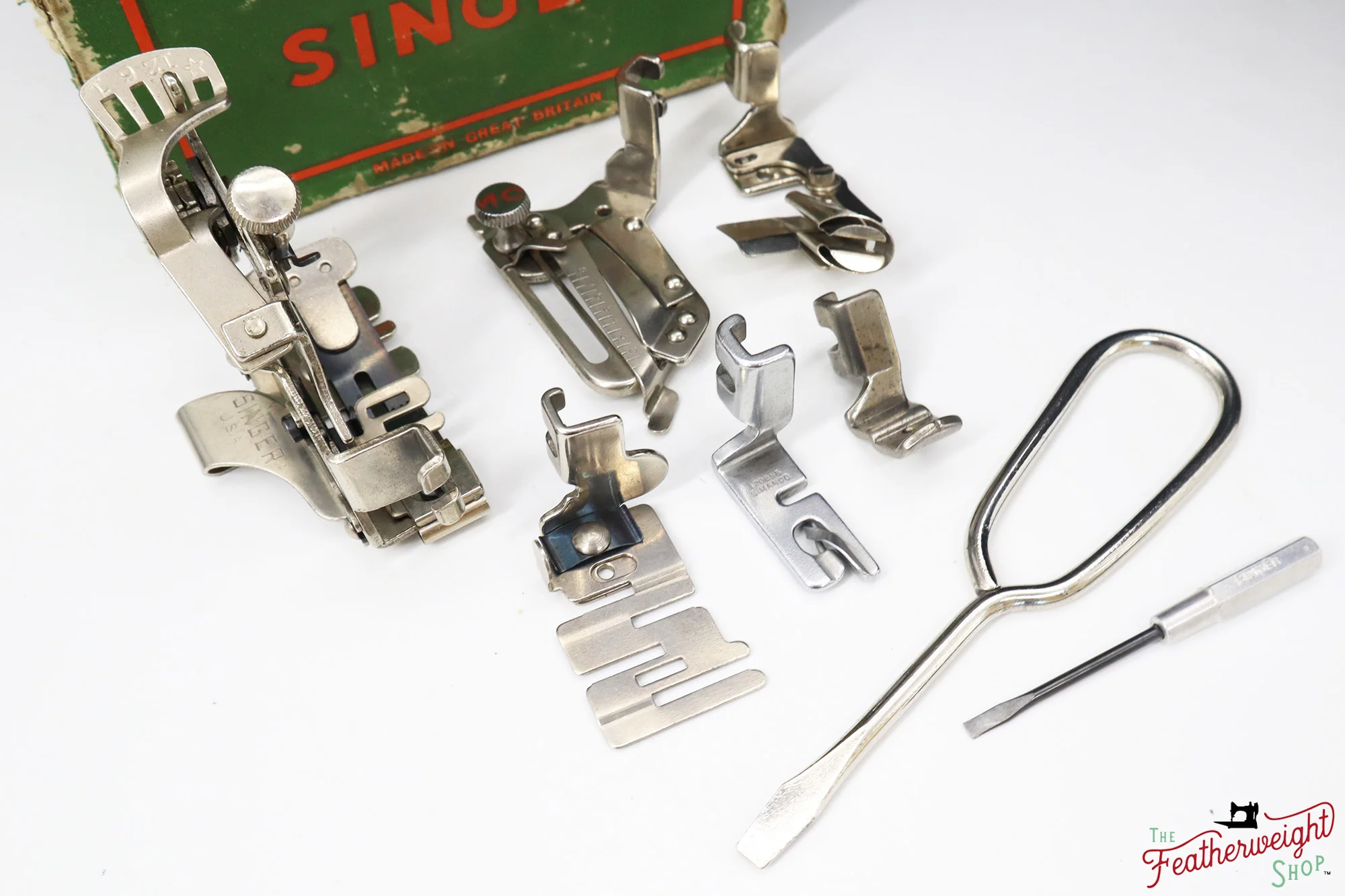 Singer Featherweight 221K Sewing Machine, 1957 - EM0173** - Image 18