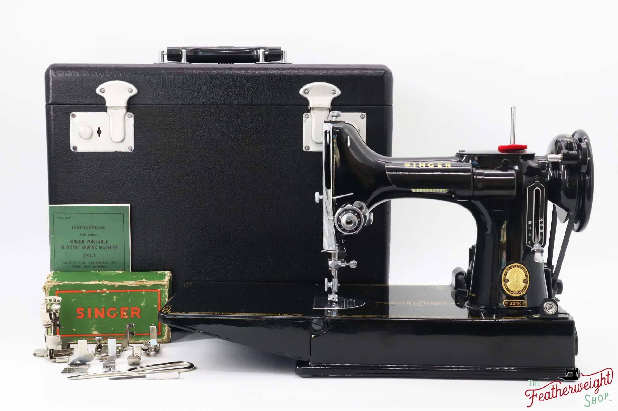 Singer Featherweight 221K Sewing Machine, 1957 - EM0173** - Image 2