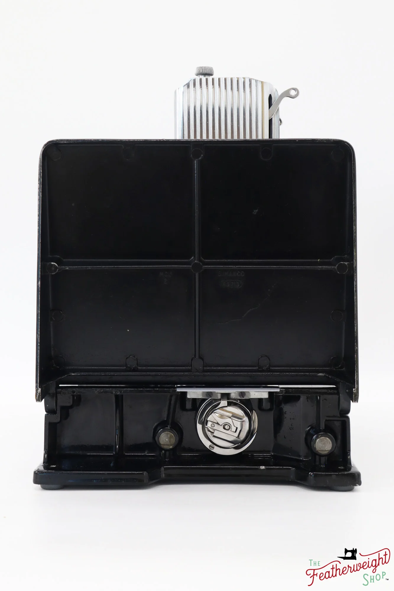Singer Featherweight 221K Sewing Machine, 1957 - EM0173** - Image 5