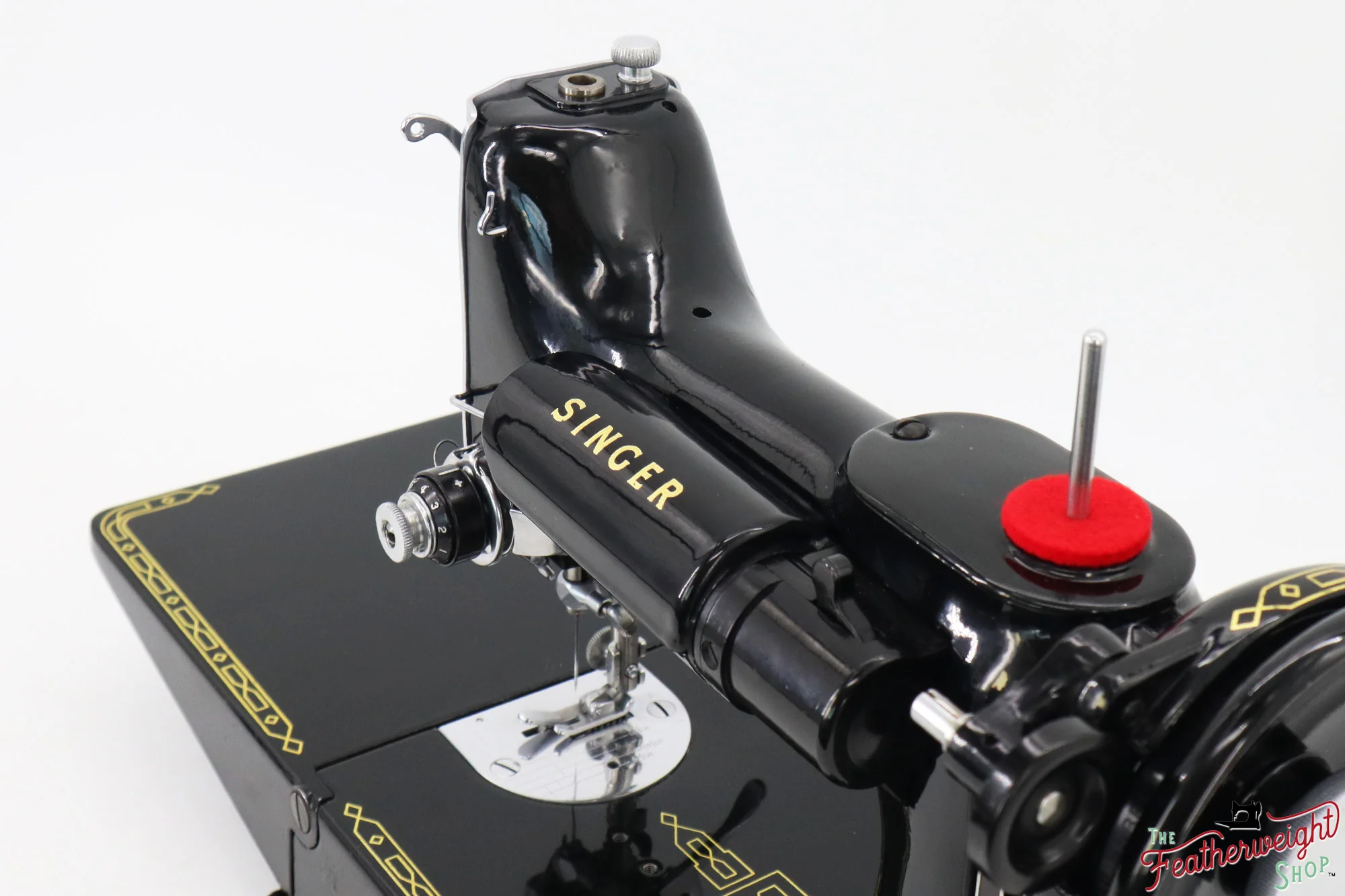 Singer Featherweight 221K Sewing Machine, 1957 - EM020*** - Image 11
