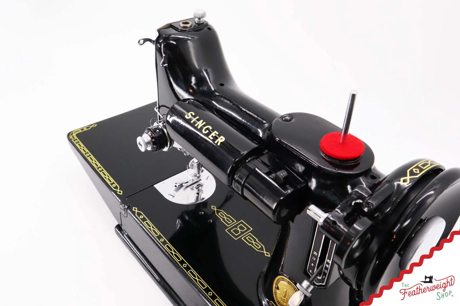 Singer Featherweight 221K Sewing Machine, 1957 - EM0203** - Image 16
