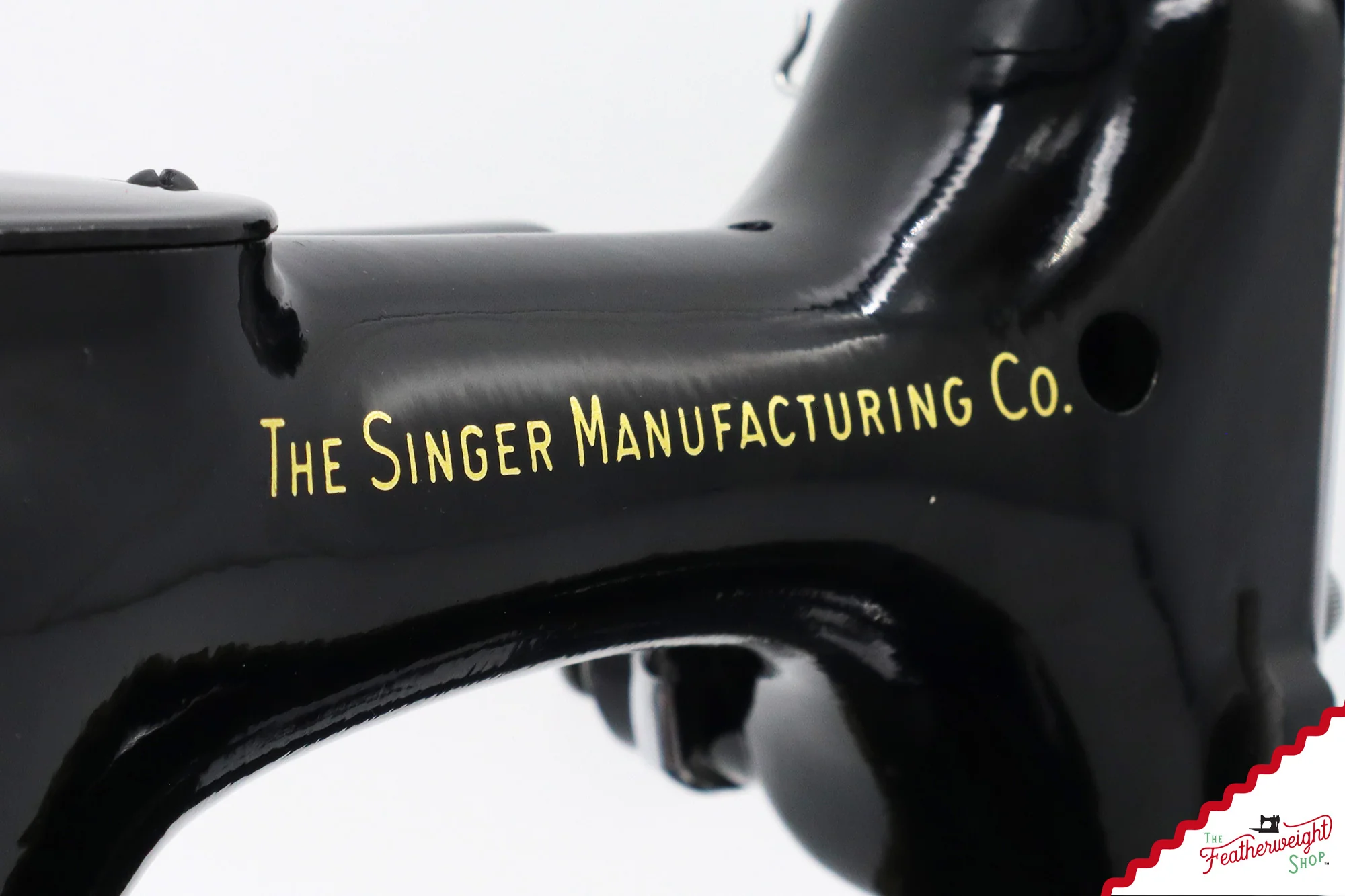 Singer Featherweight 221K Sewing Machine, 1957 - EM0204** - Image 11
